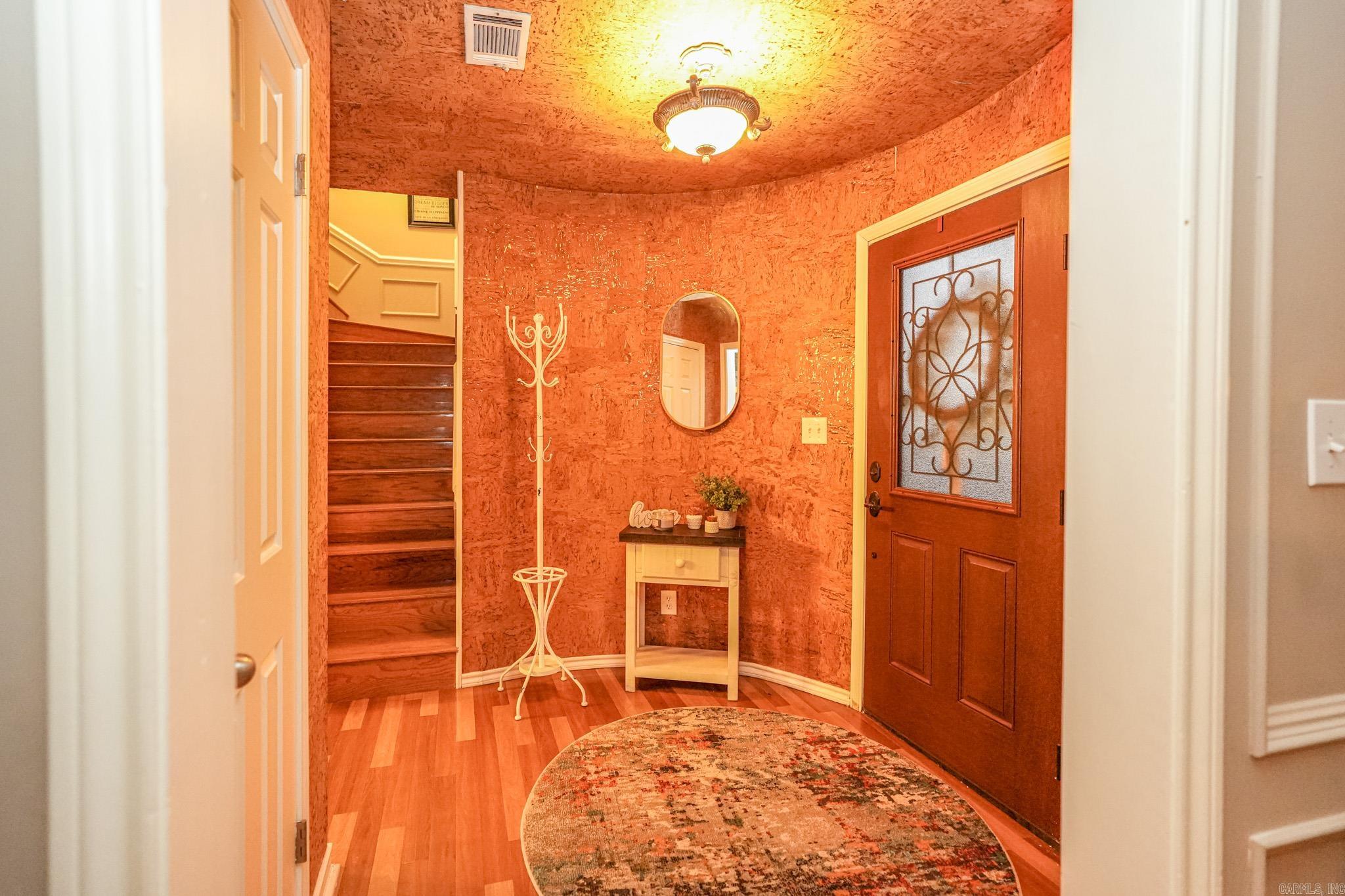 6301  Pecan Cove  Texarkana, TX