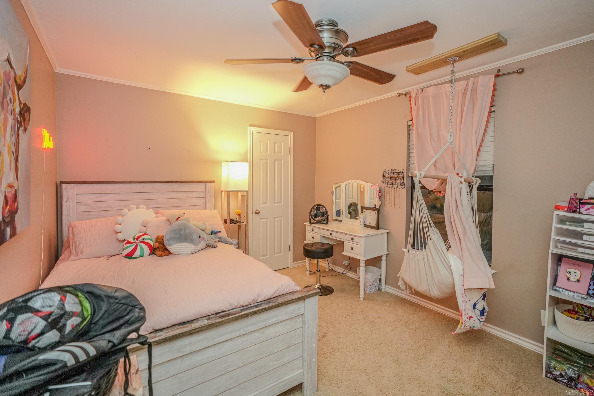 6301  Pecan Cove  Texarkana, TX
