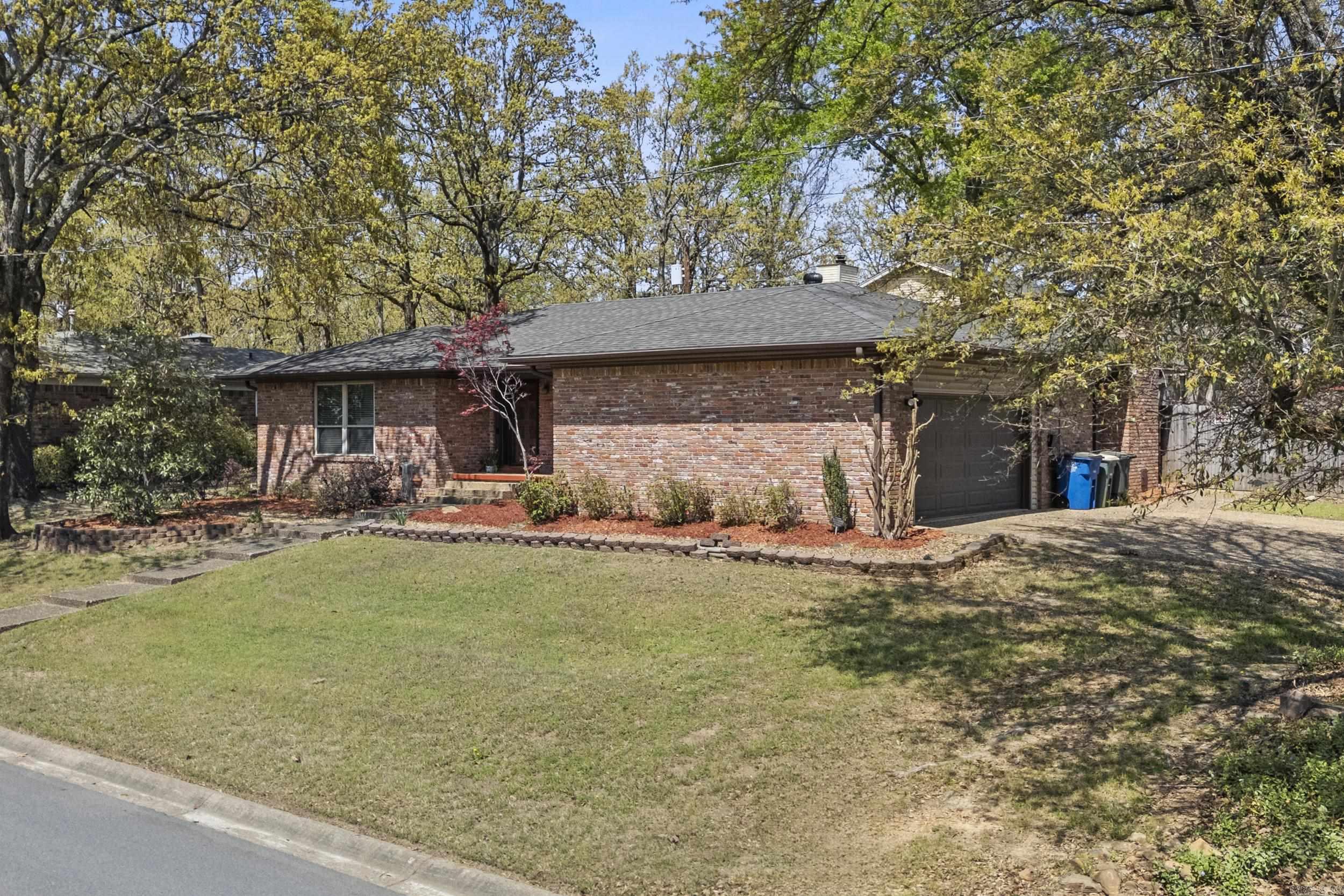 1809  War Eagle  North Little Rock, AR
