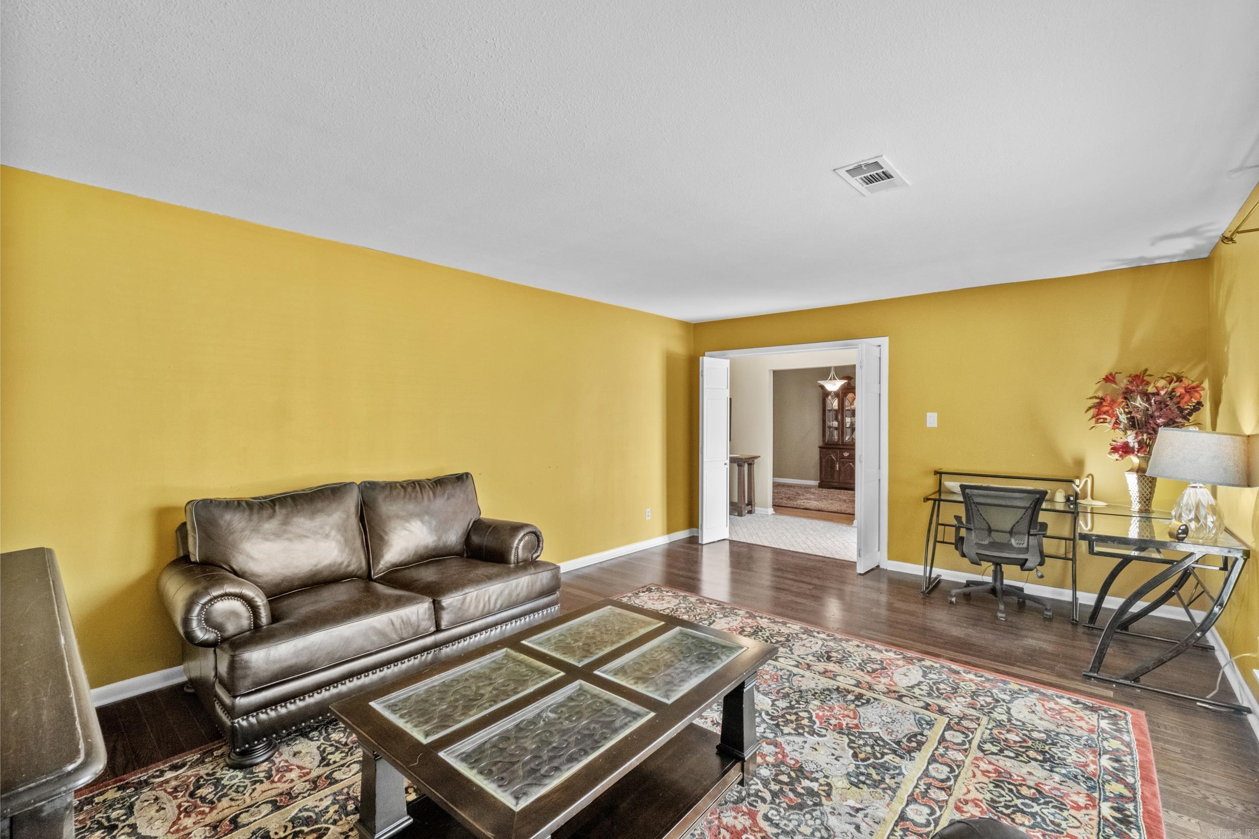 1809  War Eagle  North Little Rock, AR