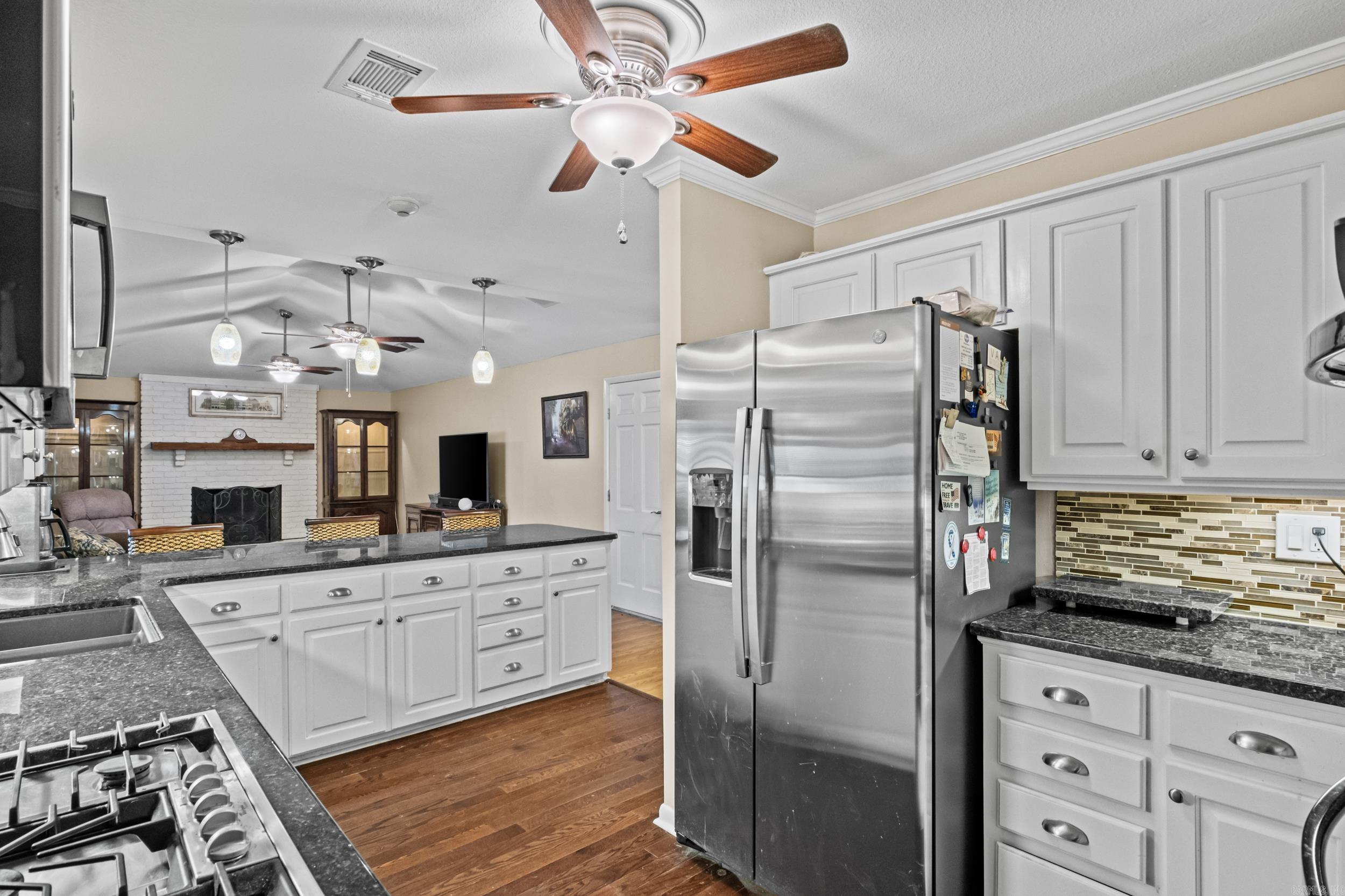1809  War Eagle  North Little Rock, AR