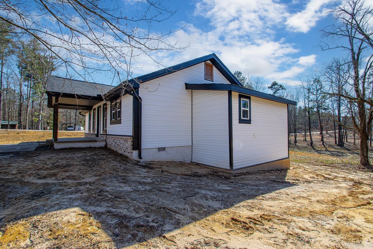 5404 E Sardis Road  Hensley, AR