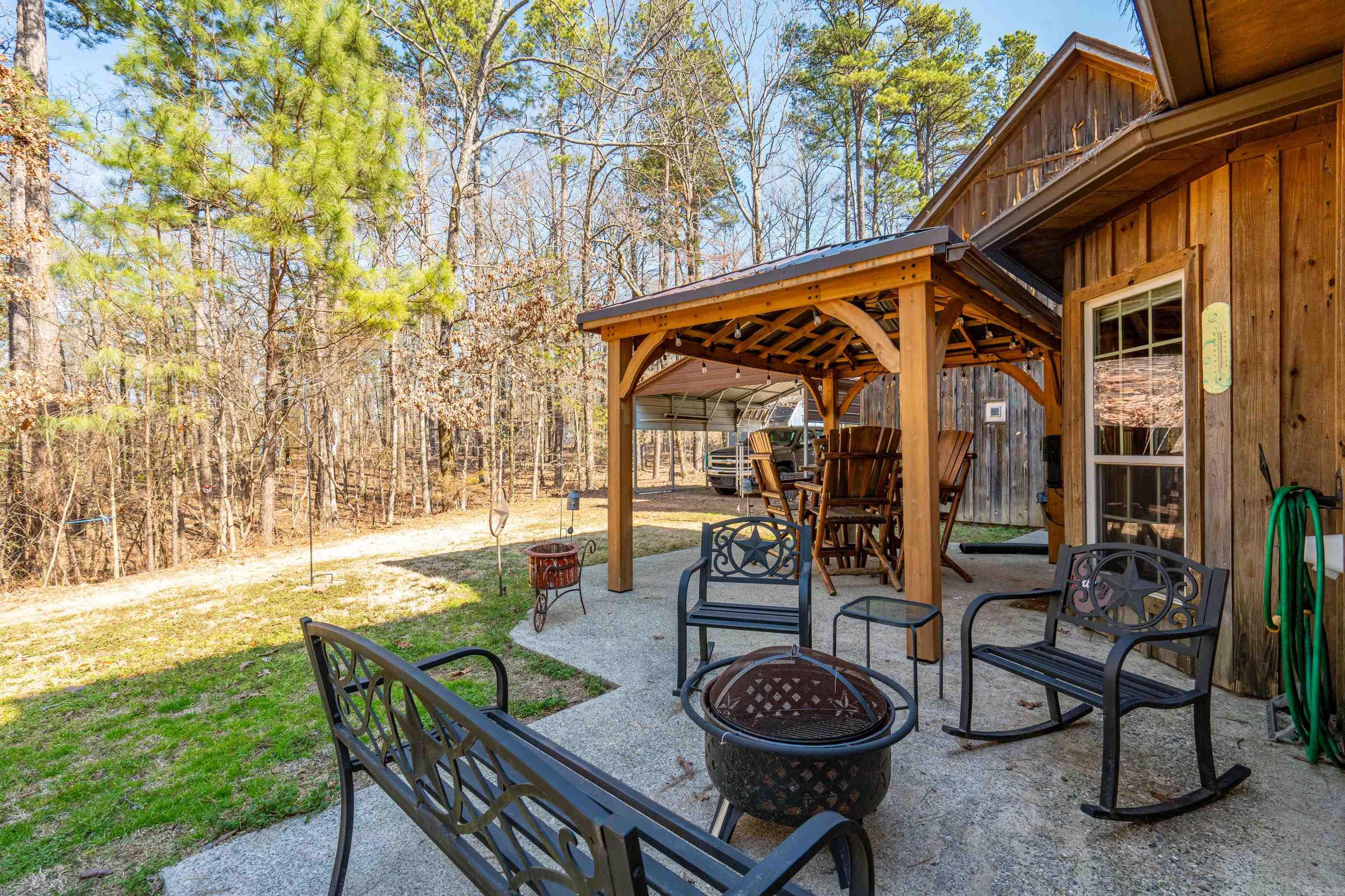 646  School  Amity, AR