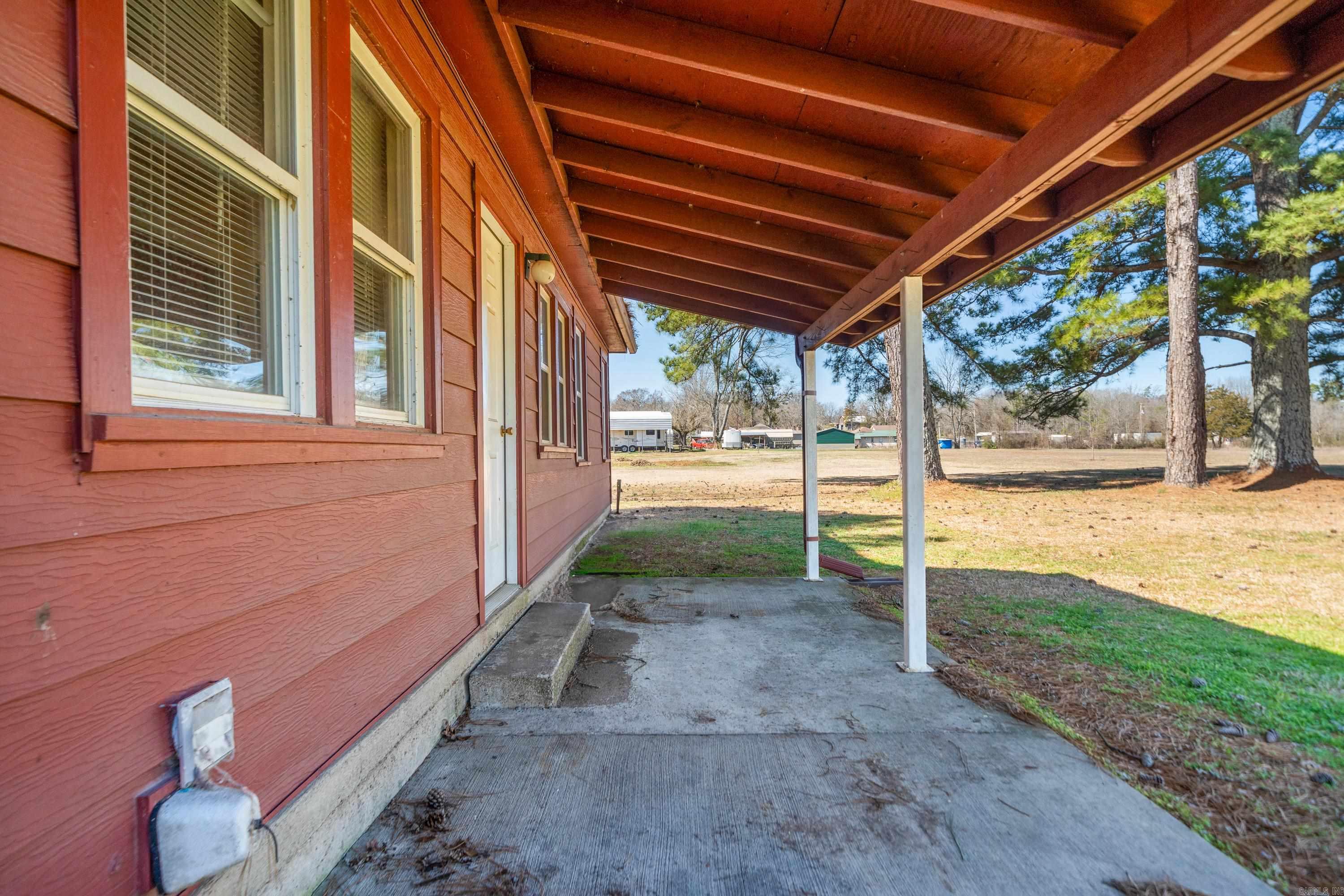 1038 W Highway 88  Oden, AR