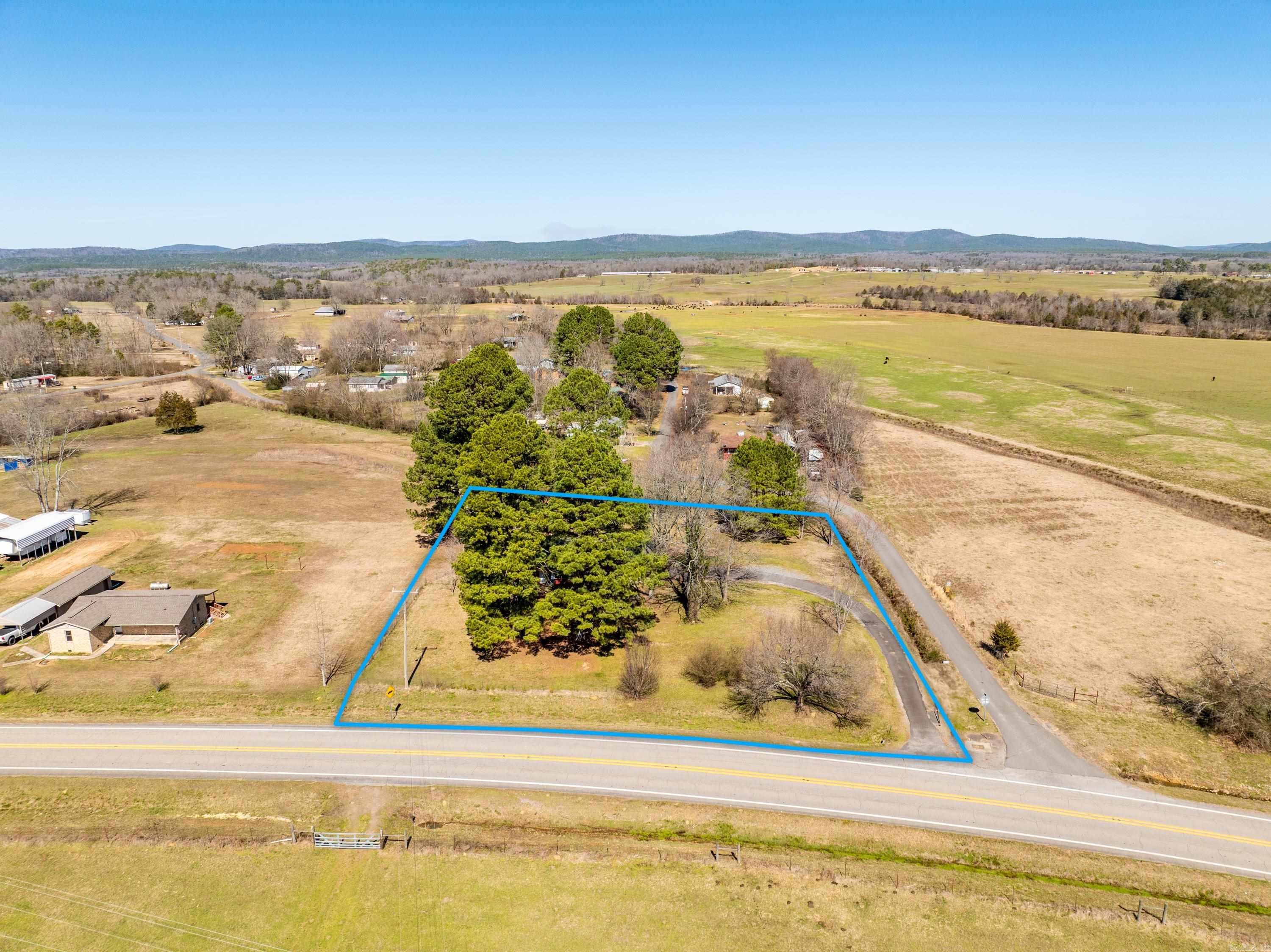 1038 W Highway 88  Oden, AR