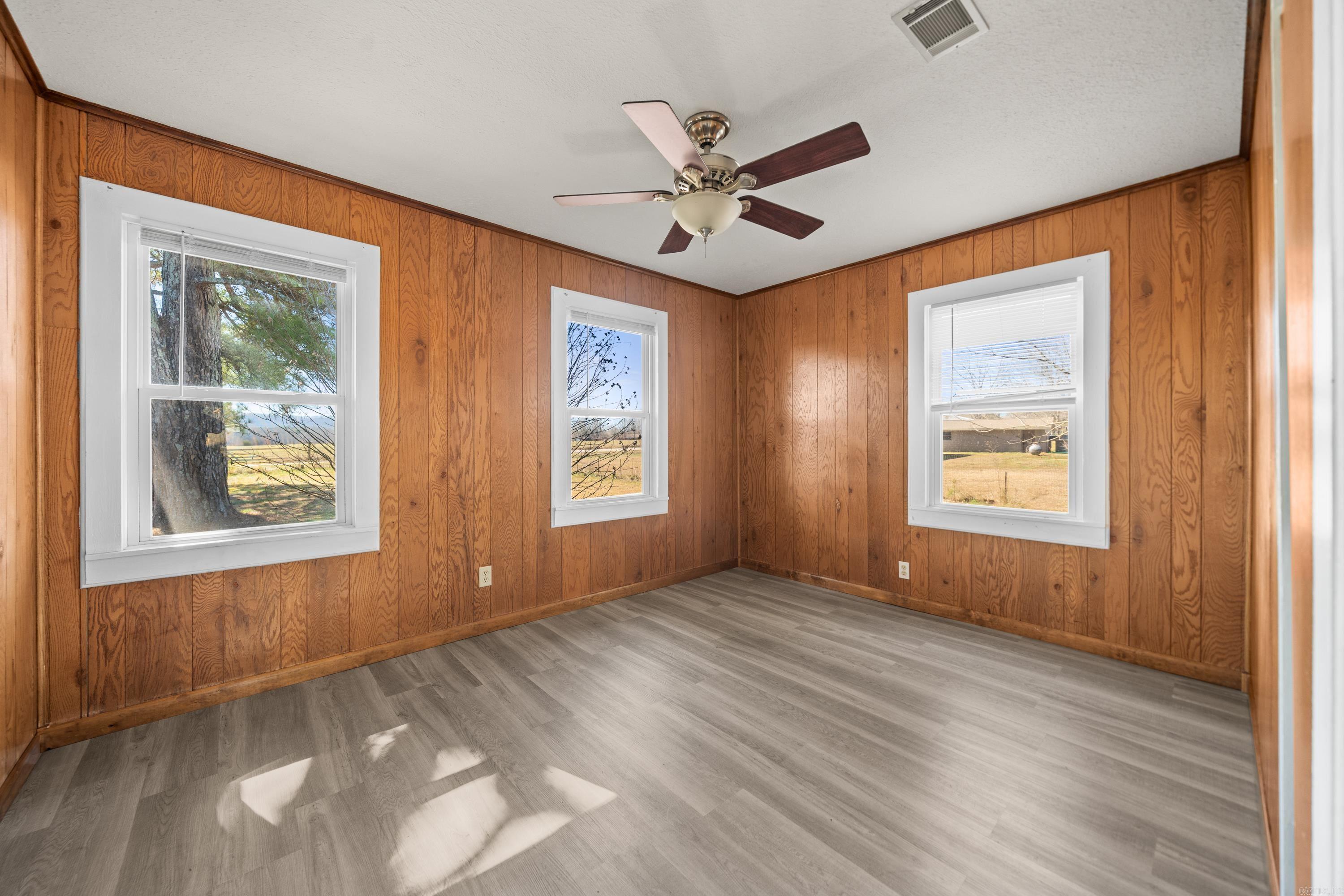 1038 W Highway 88  Oden, AR