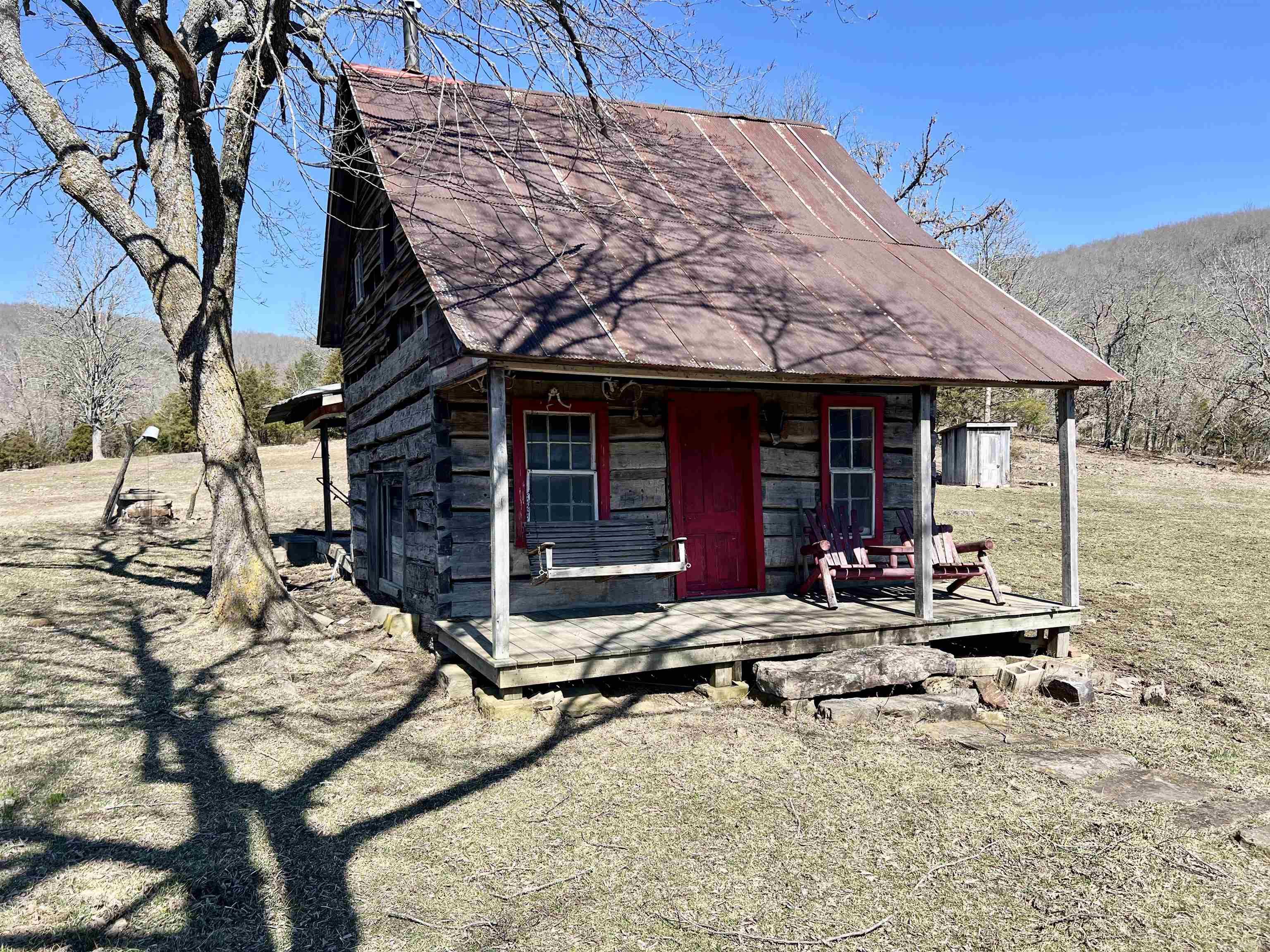 3894  Begley Creek Rd.  Leslie, AR