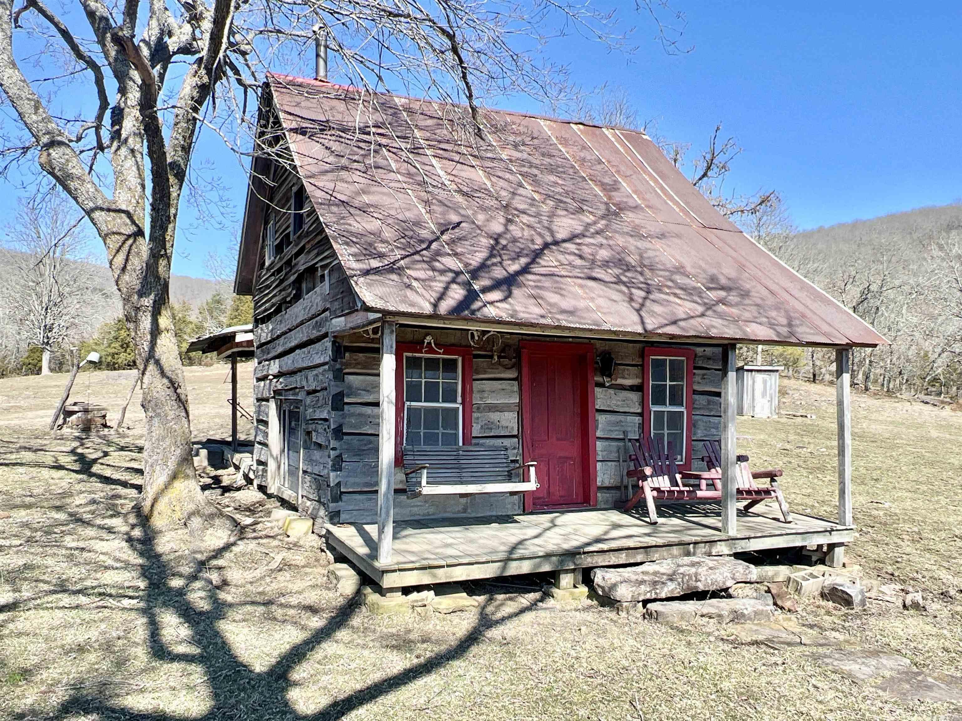3894  Begley Creek Rd.  Leslie, AR