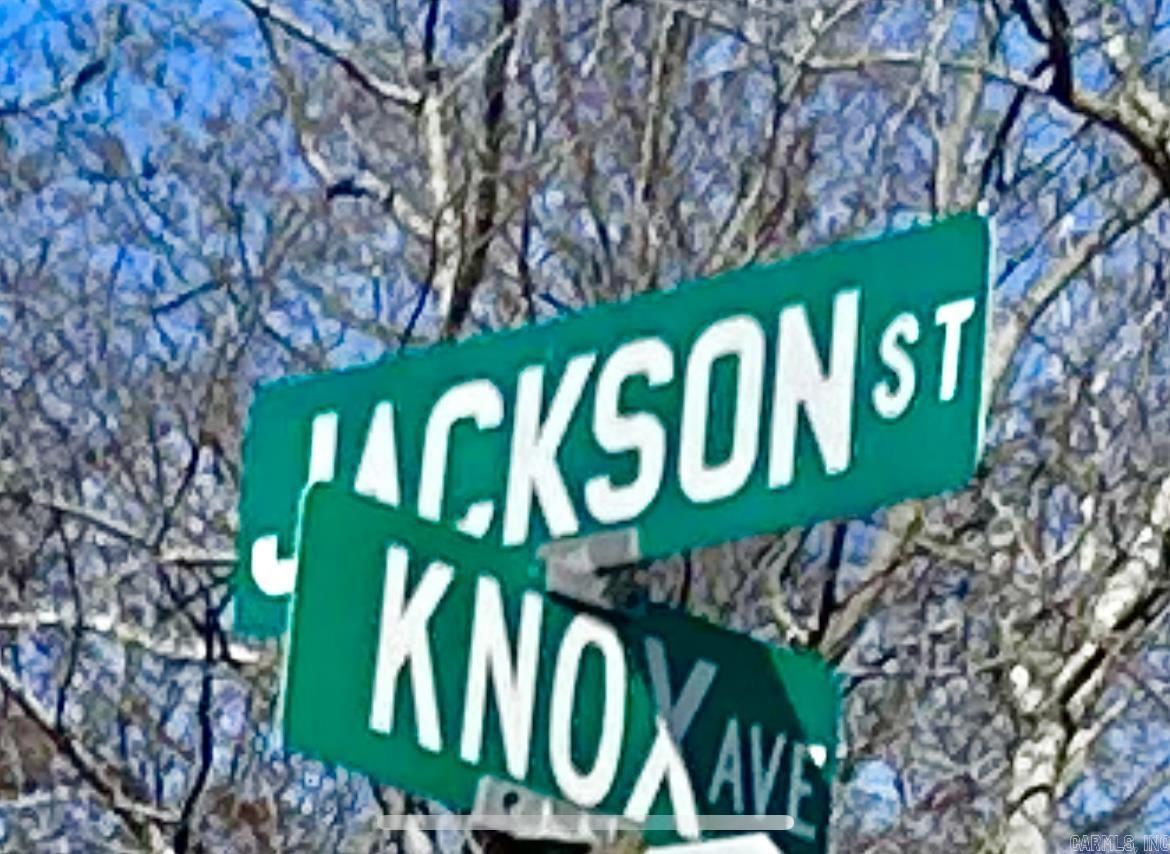   Jackson & Knox  Mountain View, AR