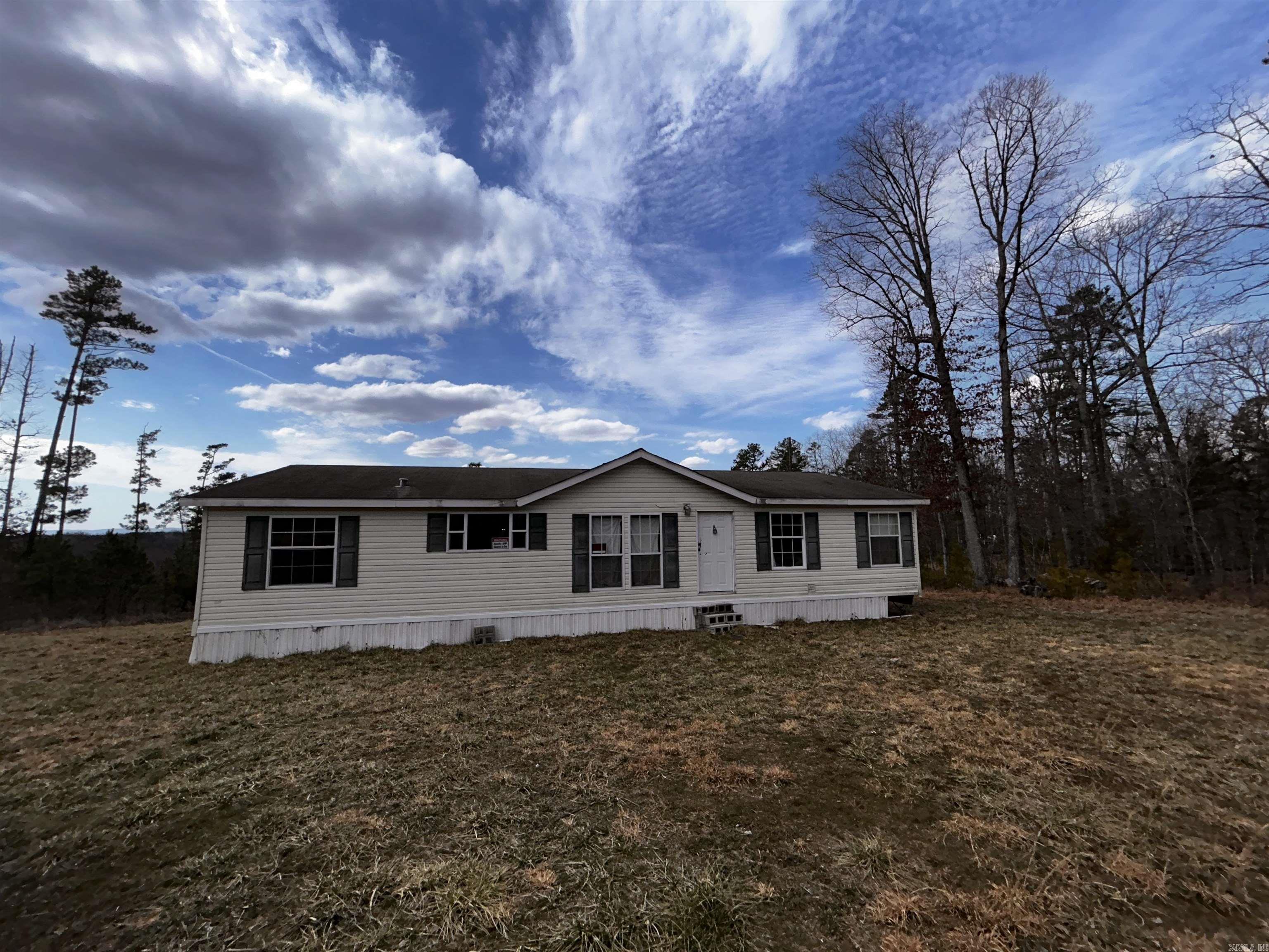 2249  MC 5036  Yellville, AR
