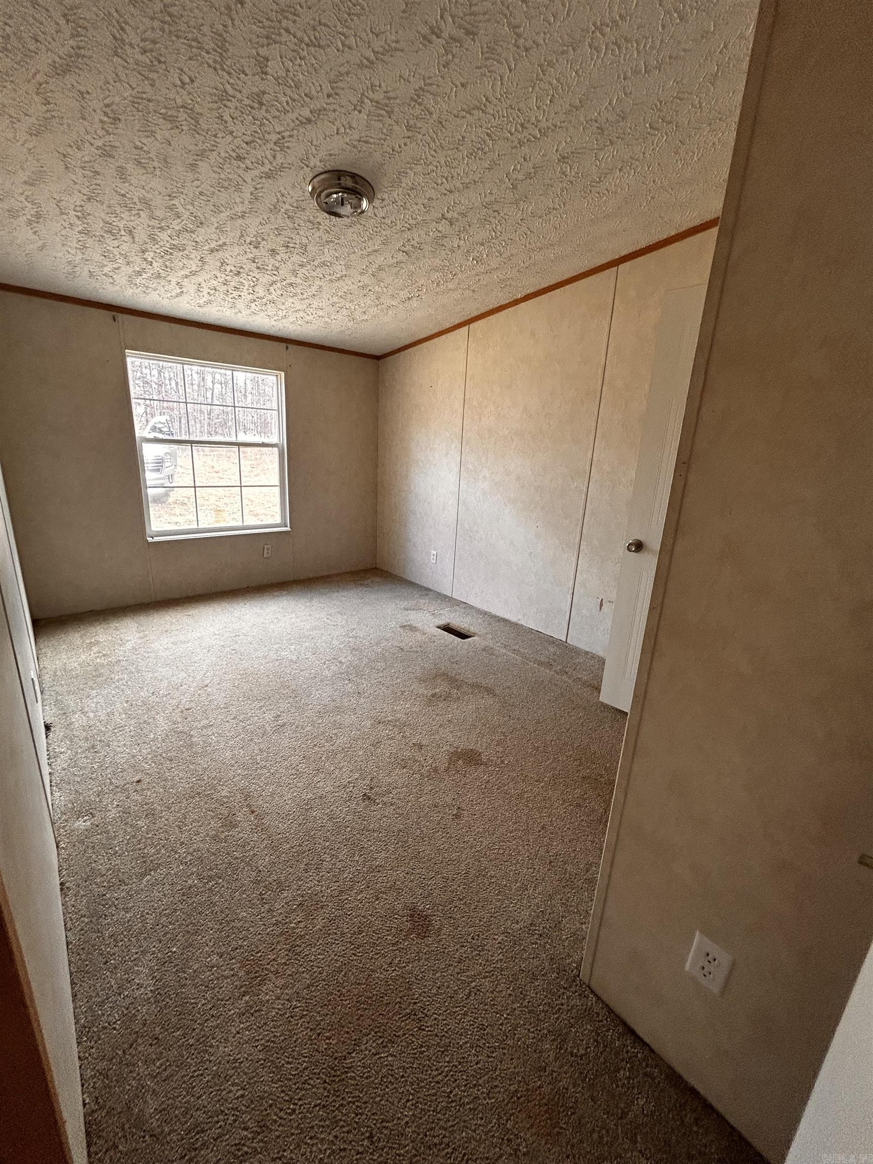 2249  MC 5036  Yellville, AR