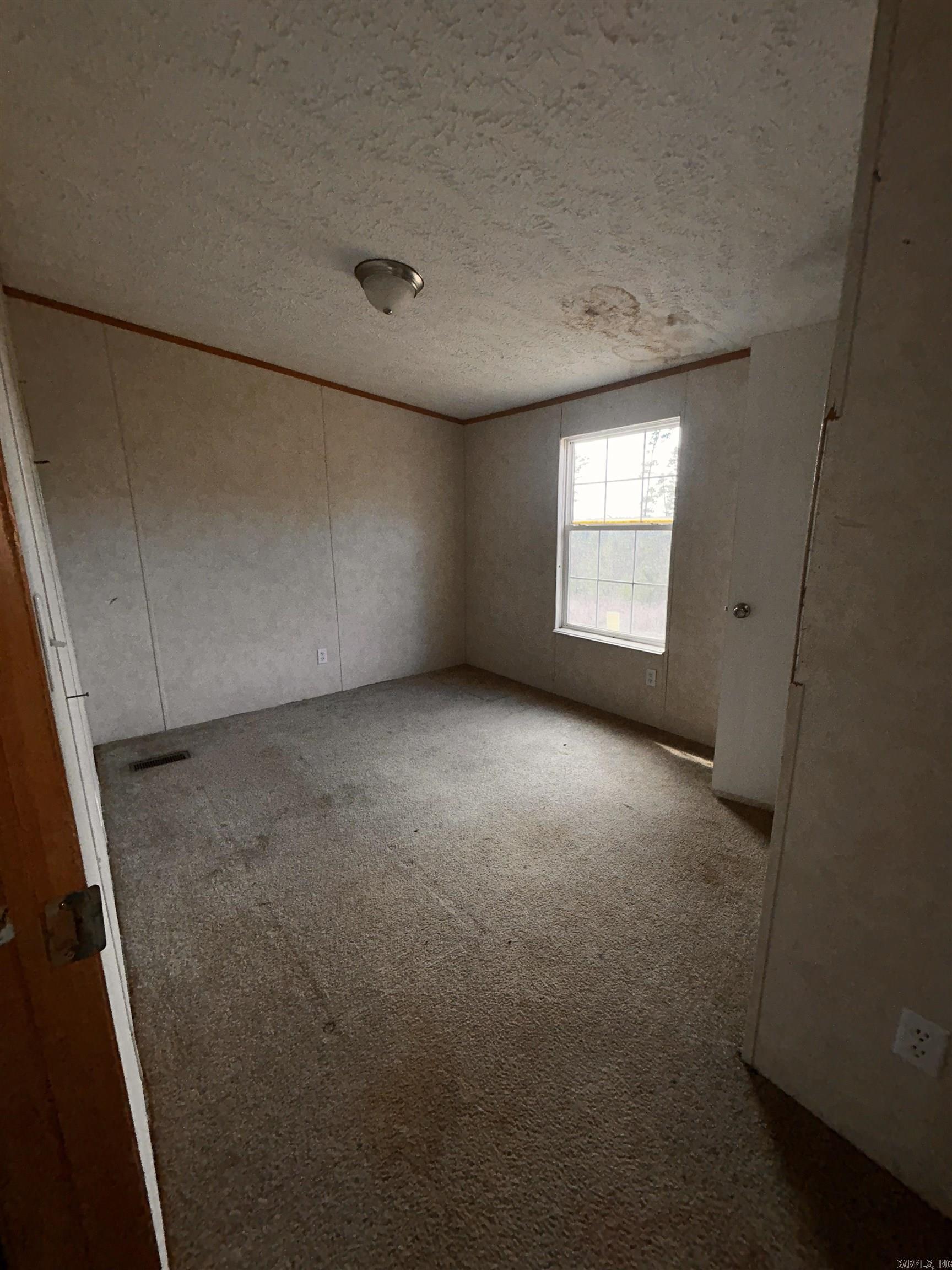 2249  MC 5036  Yellville, AR