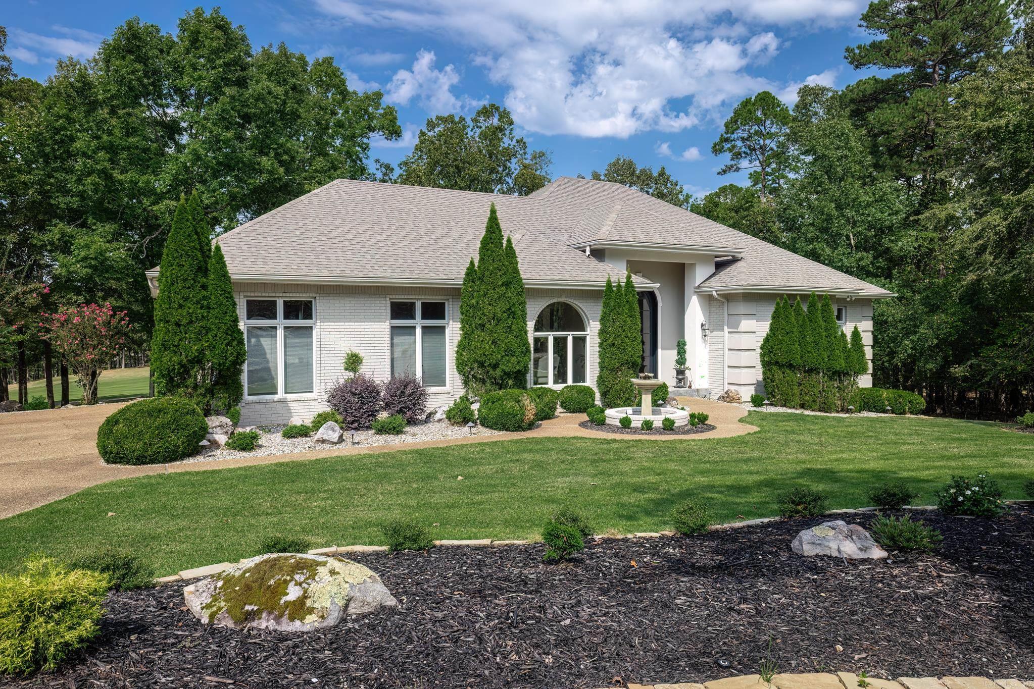 29 Diamante Blvd Hot Springs Village, AR 71909