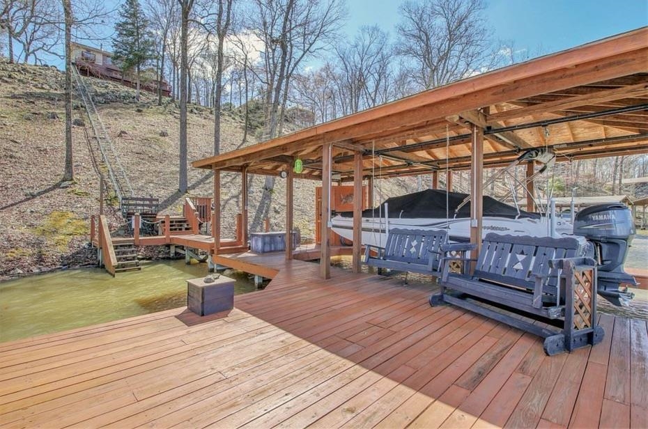 130  Lake Forest Shores  Hot Springs, AR