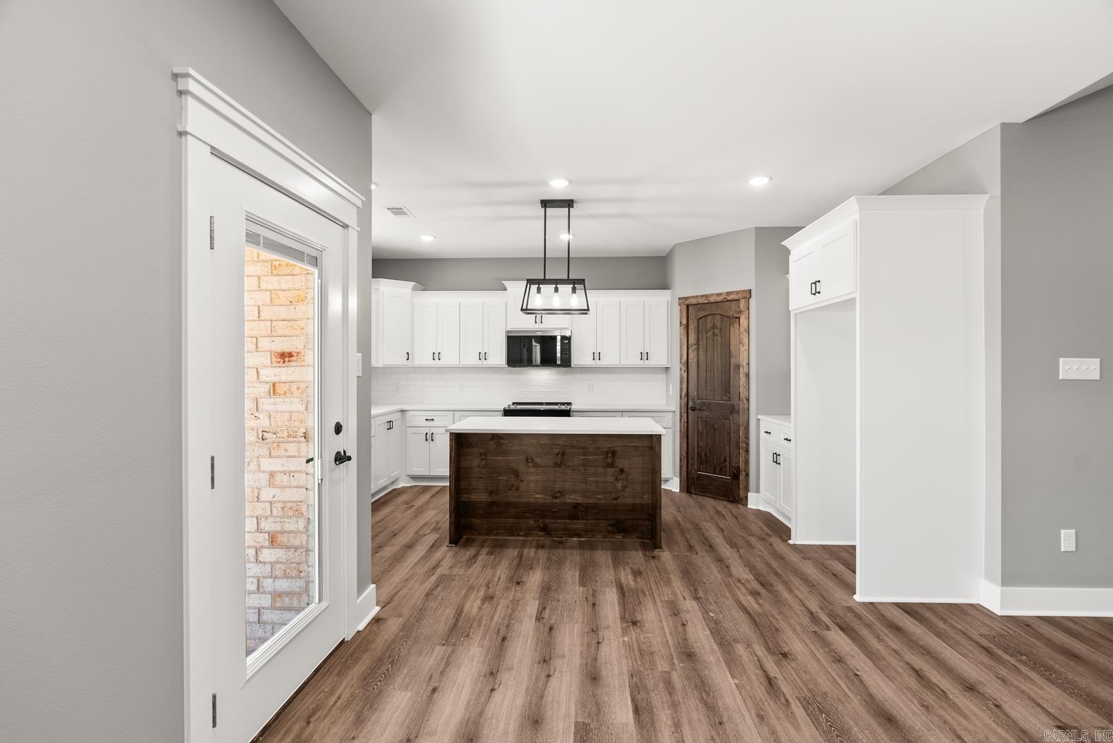 14 High Point Drive Greenbrier, AR 72058