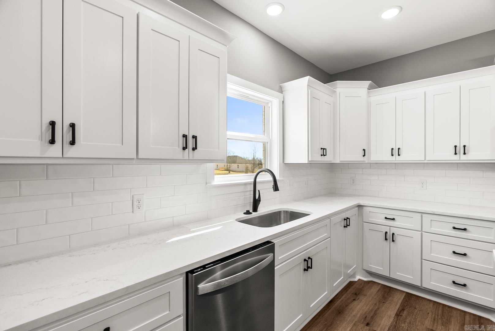 14 High Point Drive Greenbrier, AR 72058