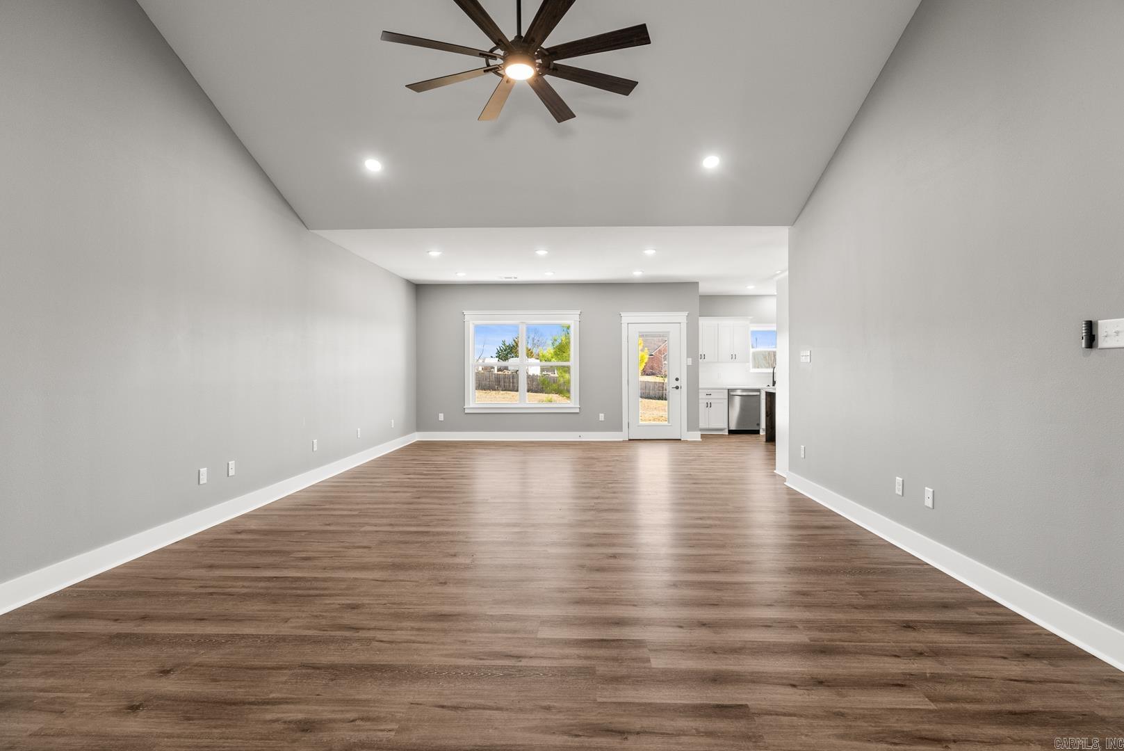14 High Point Drive Greenbrier, AR 72058