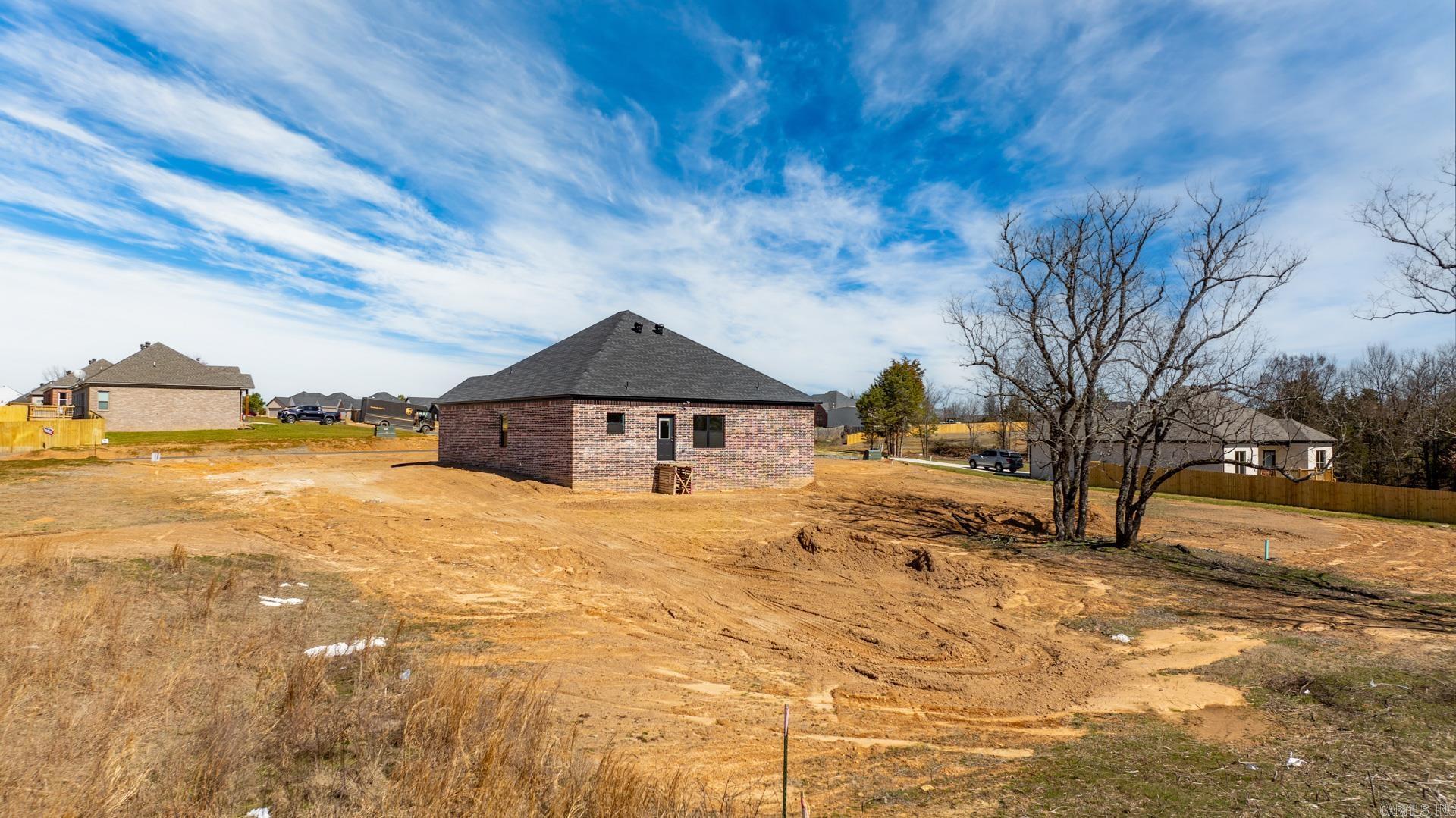 27 Summerlyn Place Drive Greenbrier, AR 72058