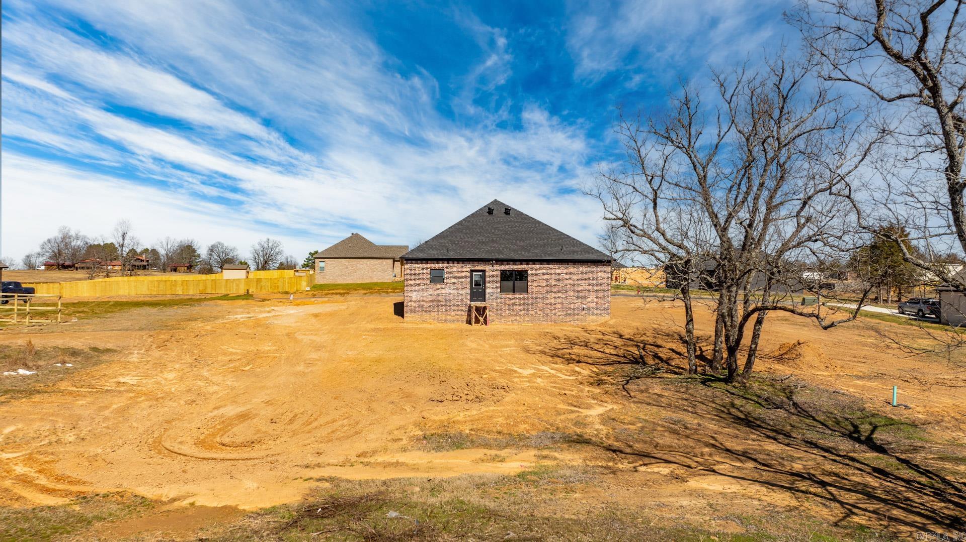 27 Summerlyn Place Drive Greenbrier, AR 72058