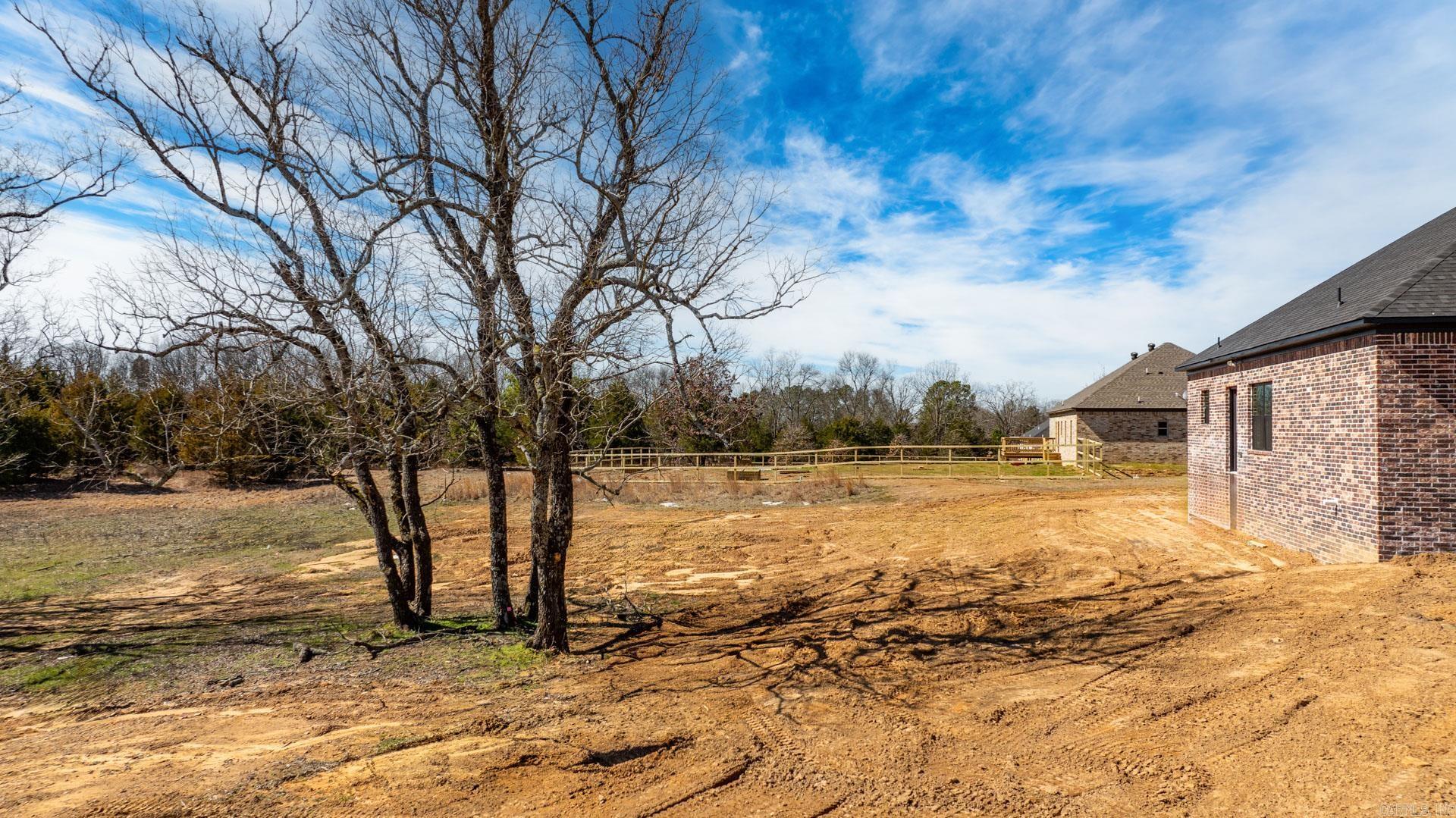 27 Summerlyn Place Drive Greenbrier, AR 72058