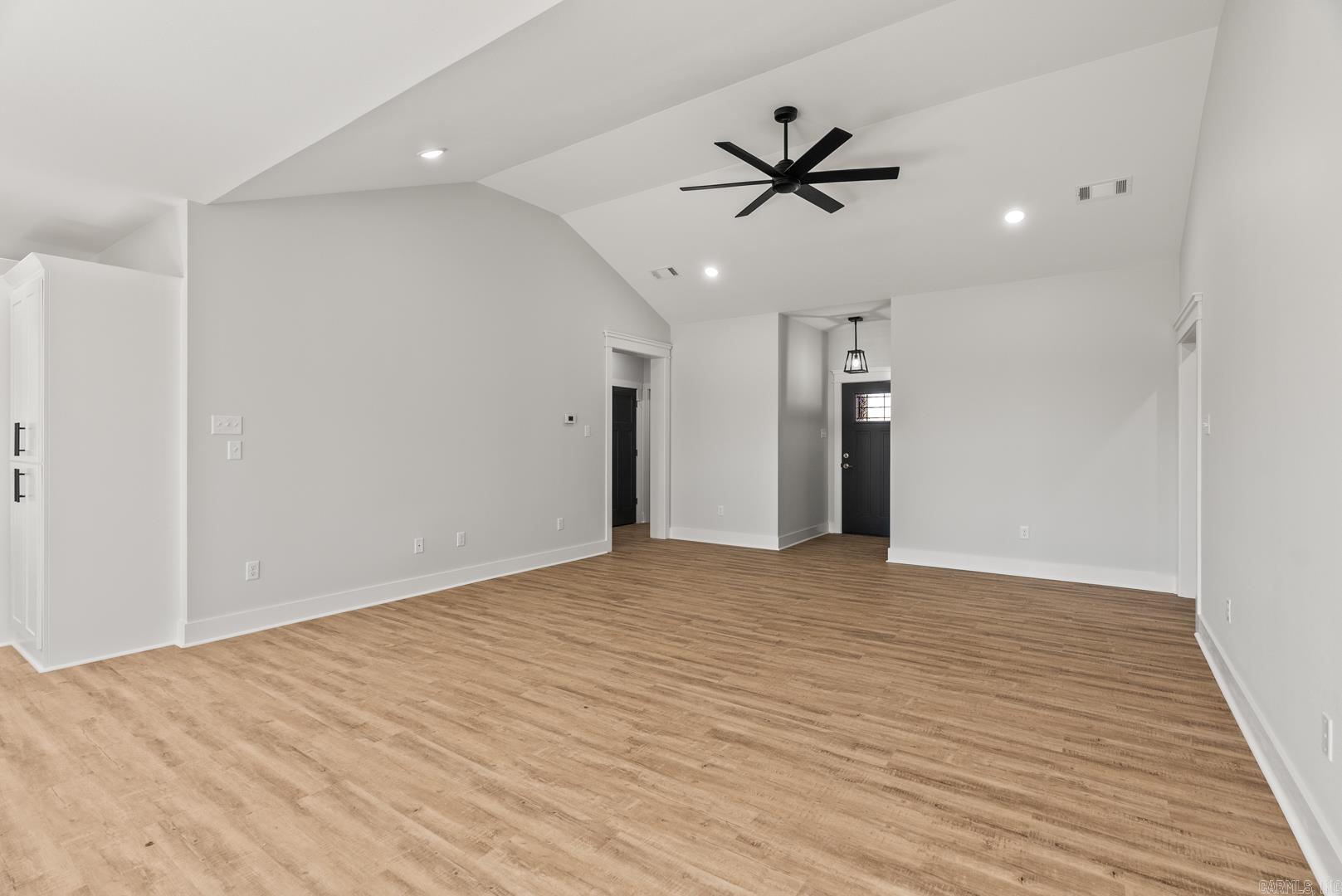 27 Summerlyn Place Drive Greenbrier, AR 72058