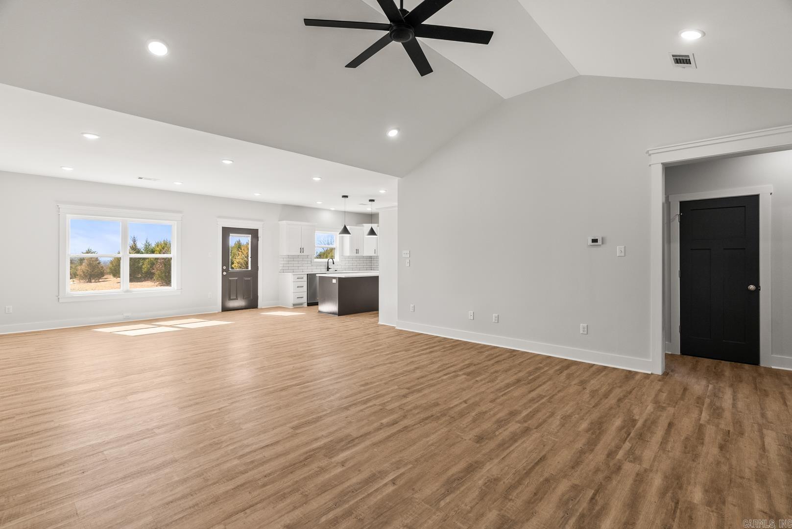 27 Summerlyn Place Drive Greenbrier, AR 72058