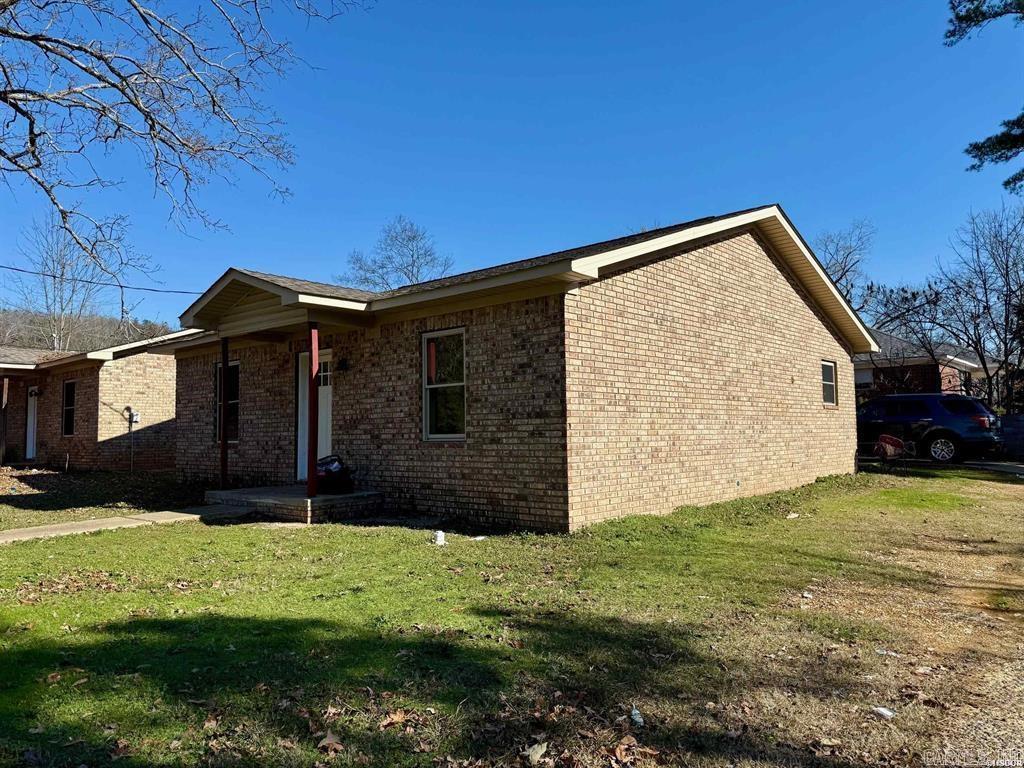 210  Jeffries  Hot Springs, AR