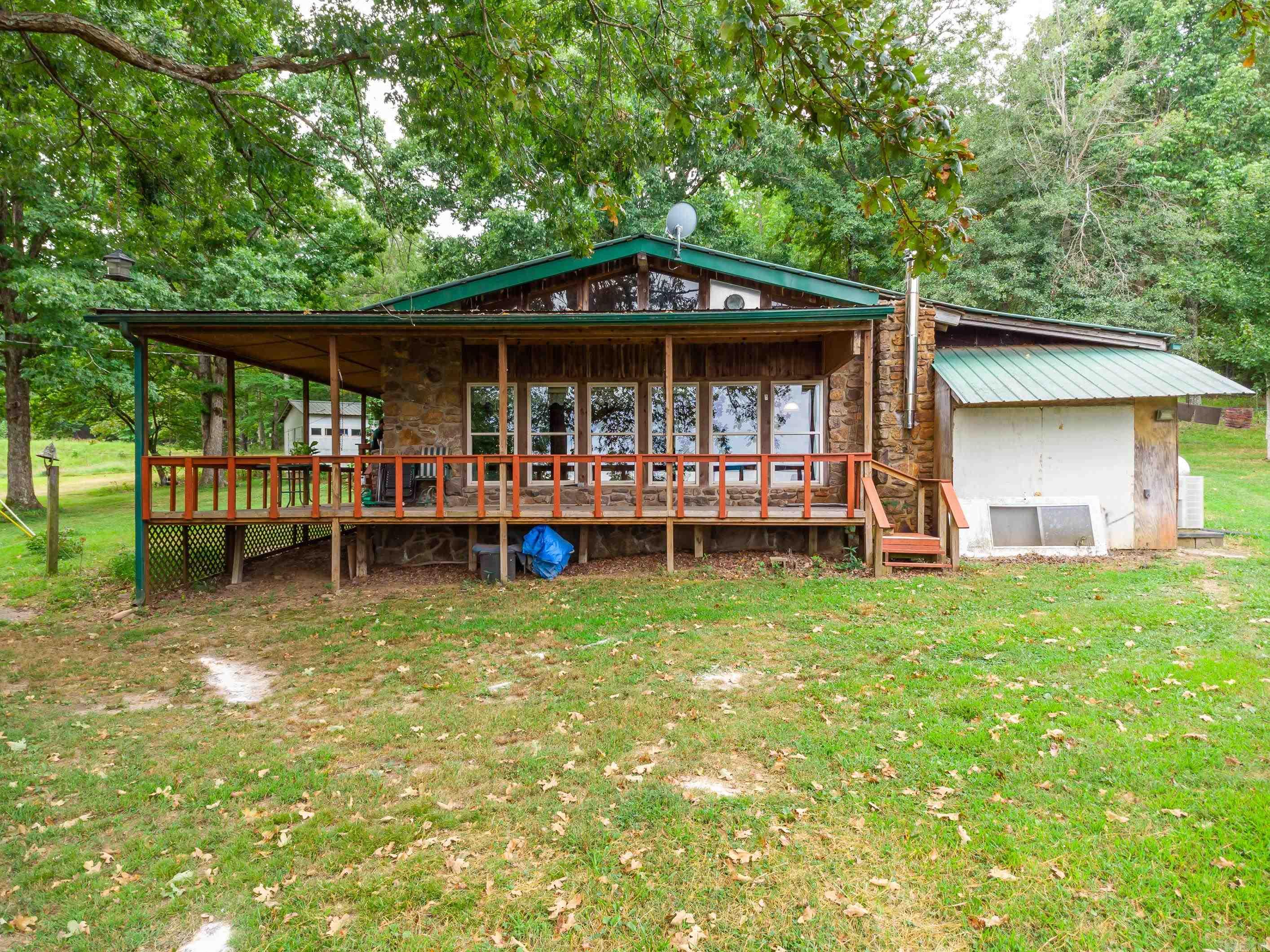 279  Candy  Clinton, AR