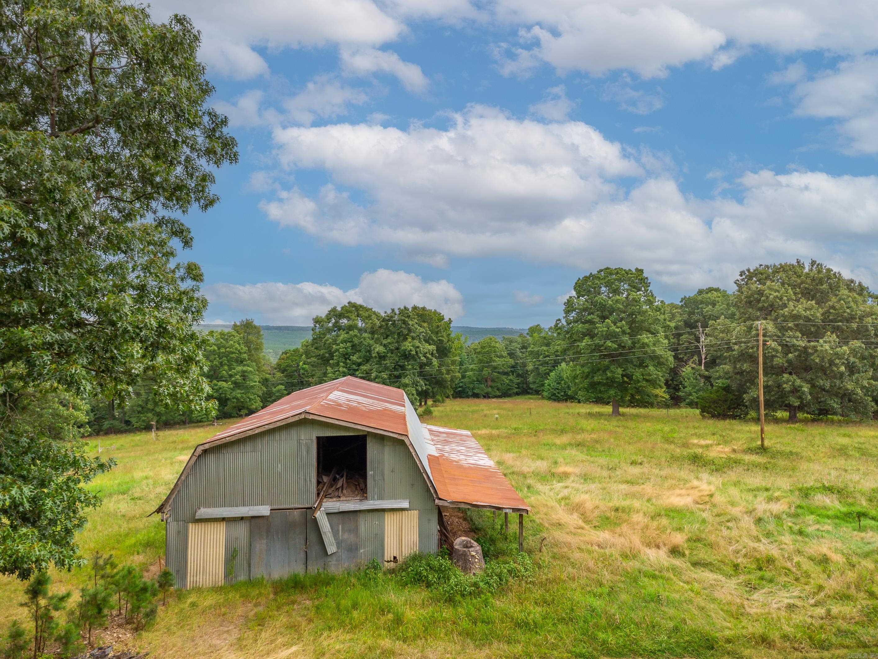 279  Candy  Clinton, AR