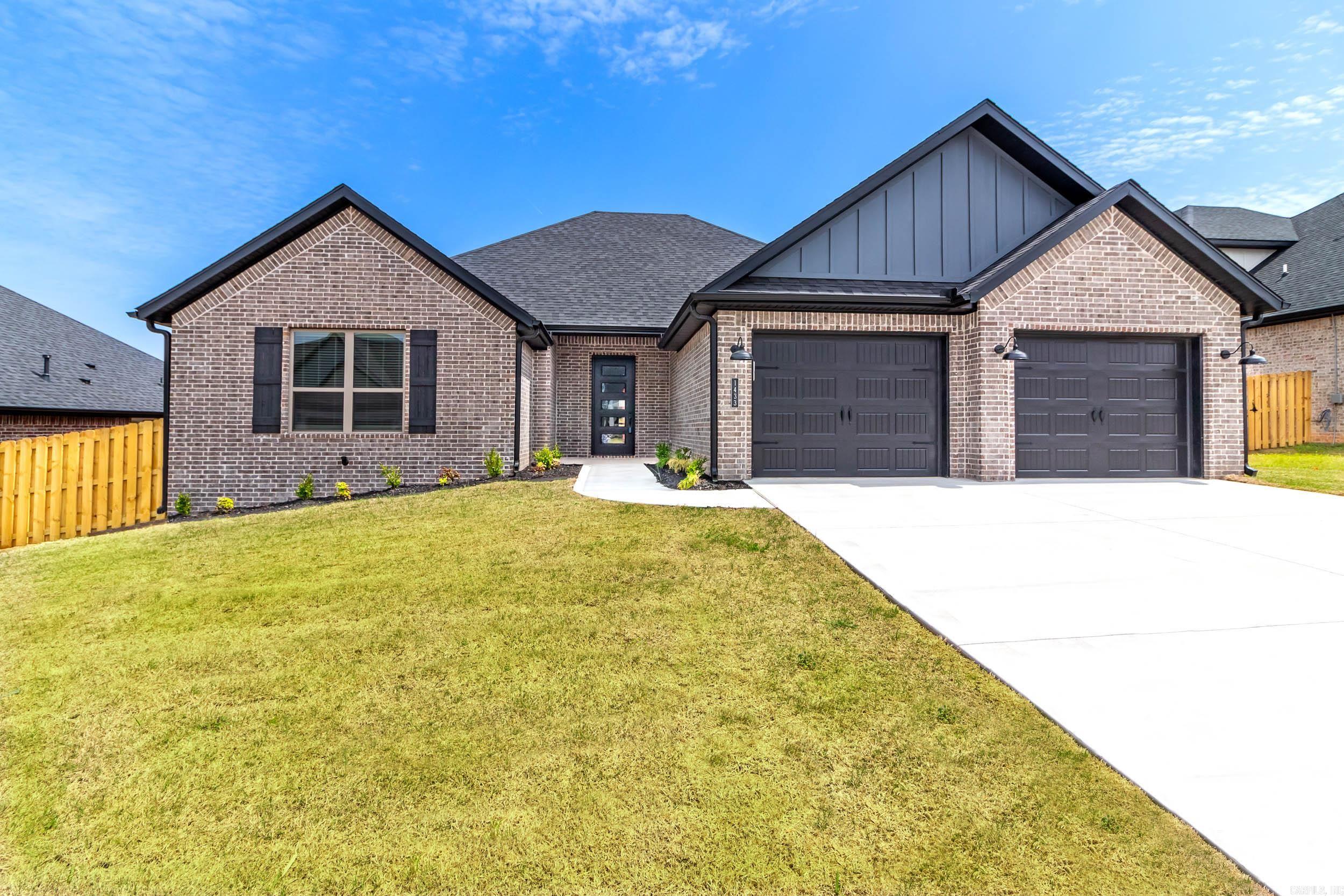1433  Cittadella  Tontitown, AR