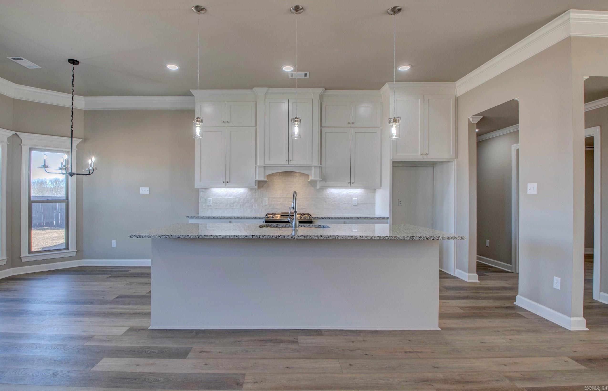69 Lucia Lane Maumelle, AR 72113