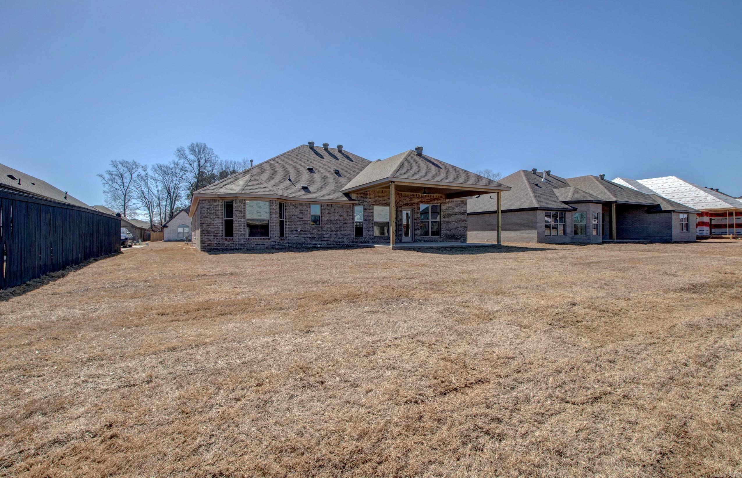 69 Lucia Lane Maumelle, AR 72113
