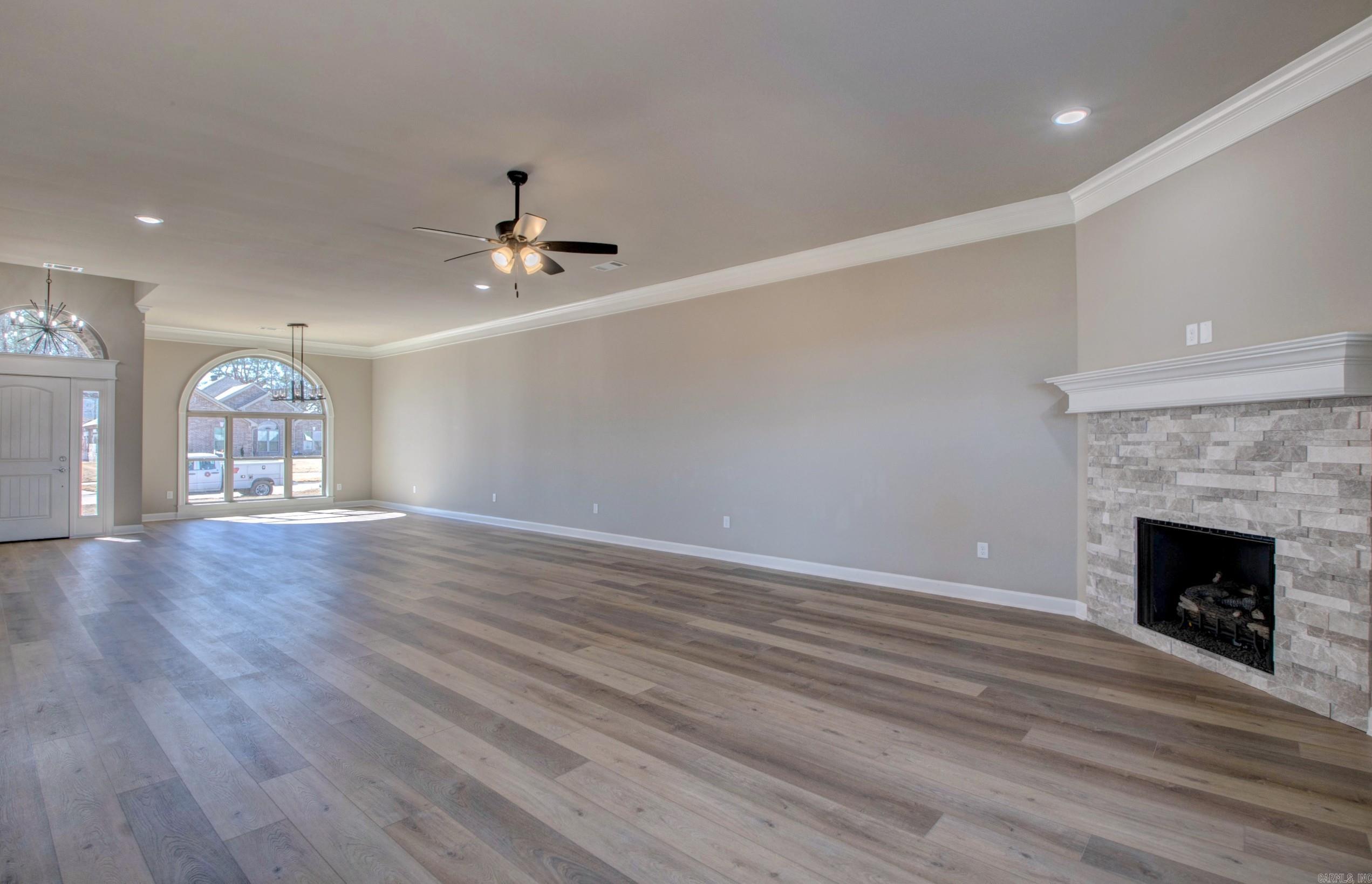69 Lucia Lane Maumelle, AR 72113