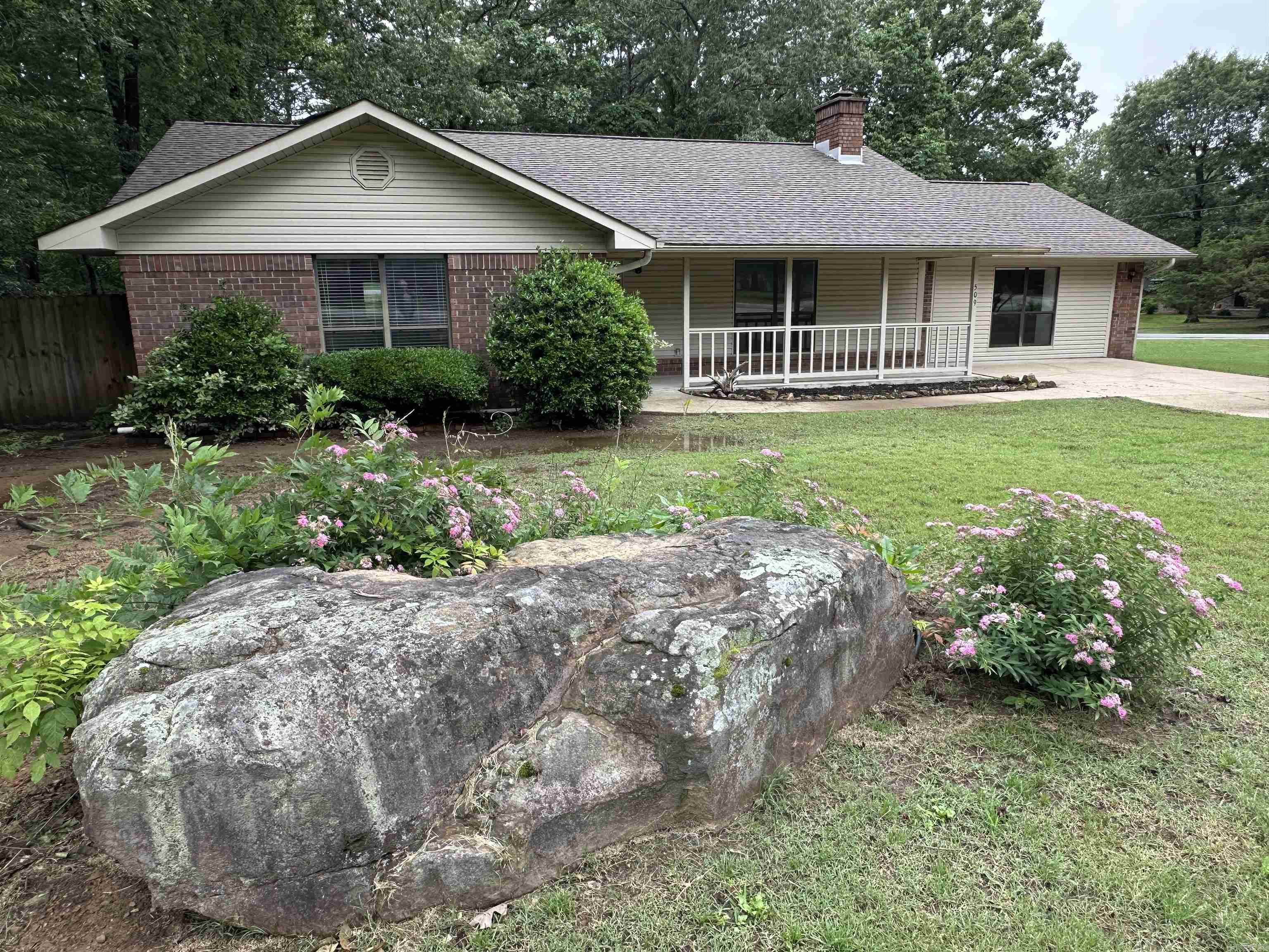 509 E Achoma  Heber Springs, AR