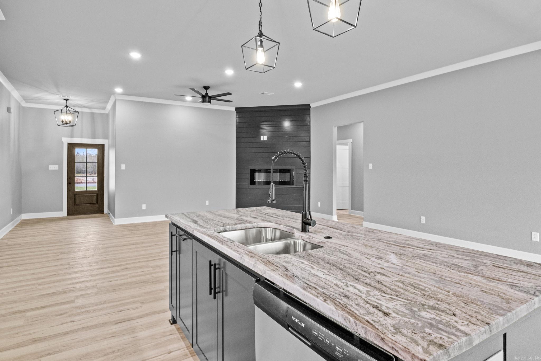 2316 Lakewood Circle Cabot, AR 72023
