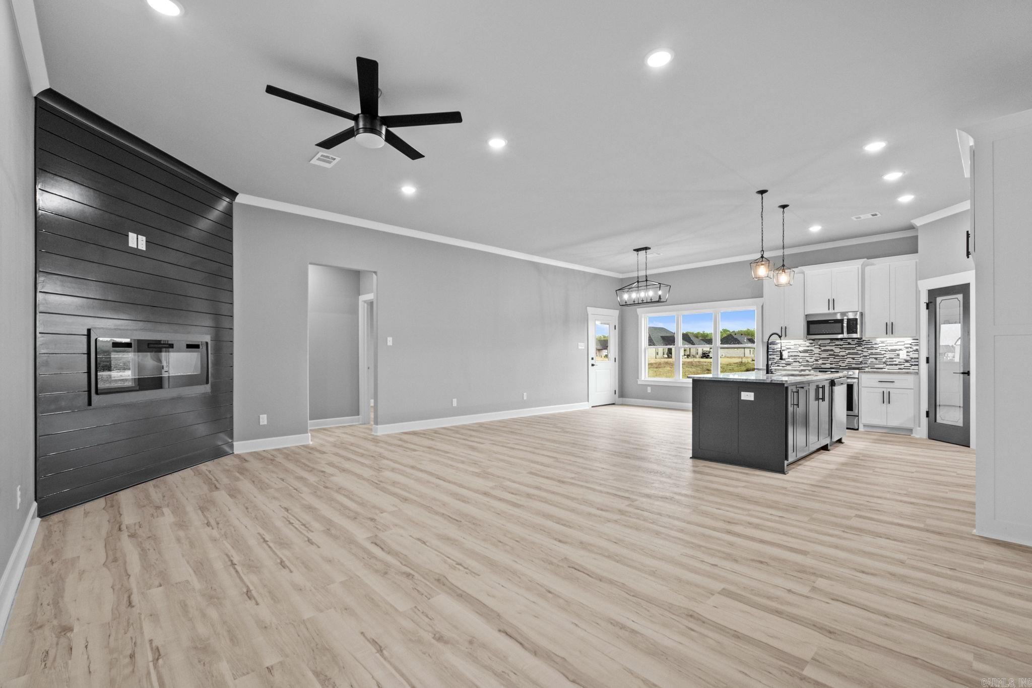 2316 Lakewood Circle Cabot, AR 72023