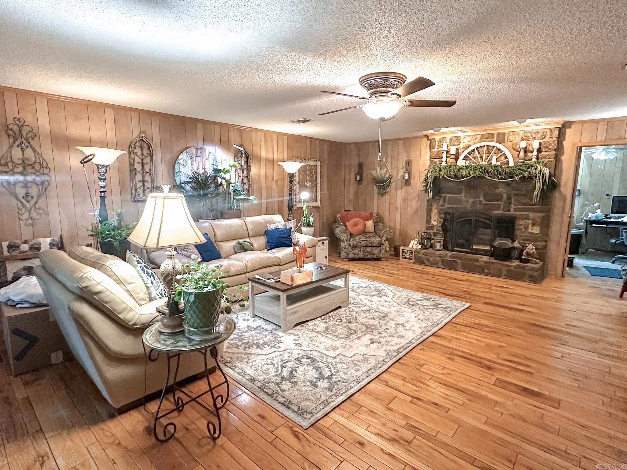 2482 Cane Creek Road Star City, AR 71667
