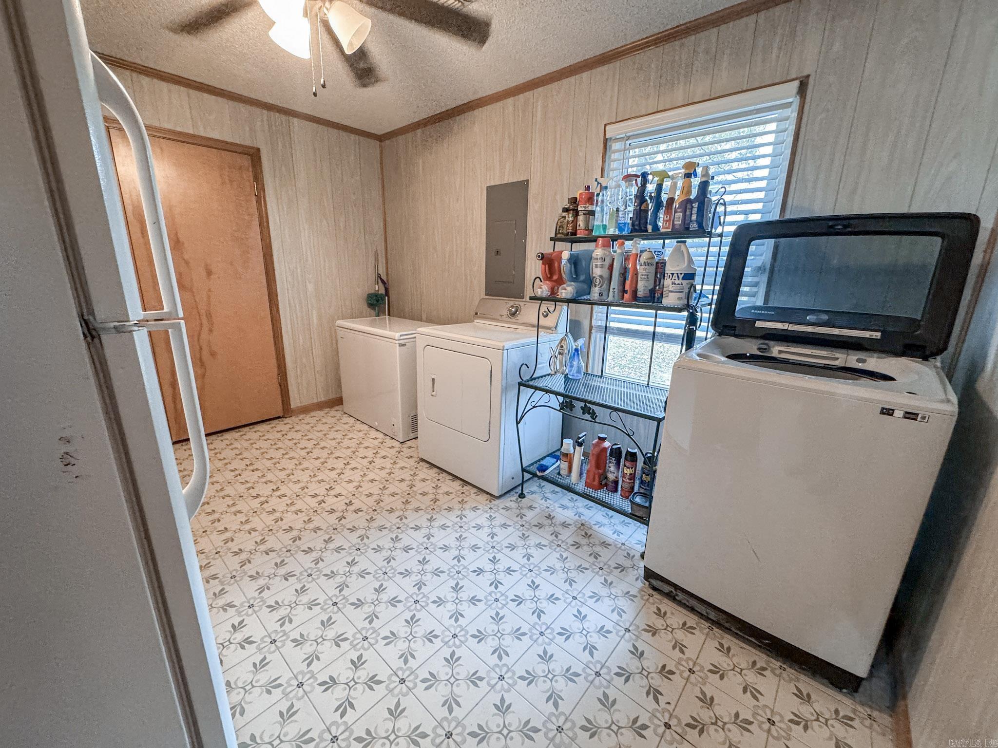 2482 Cane Creek Road Star City, AR 71667