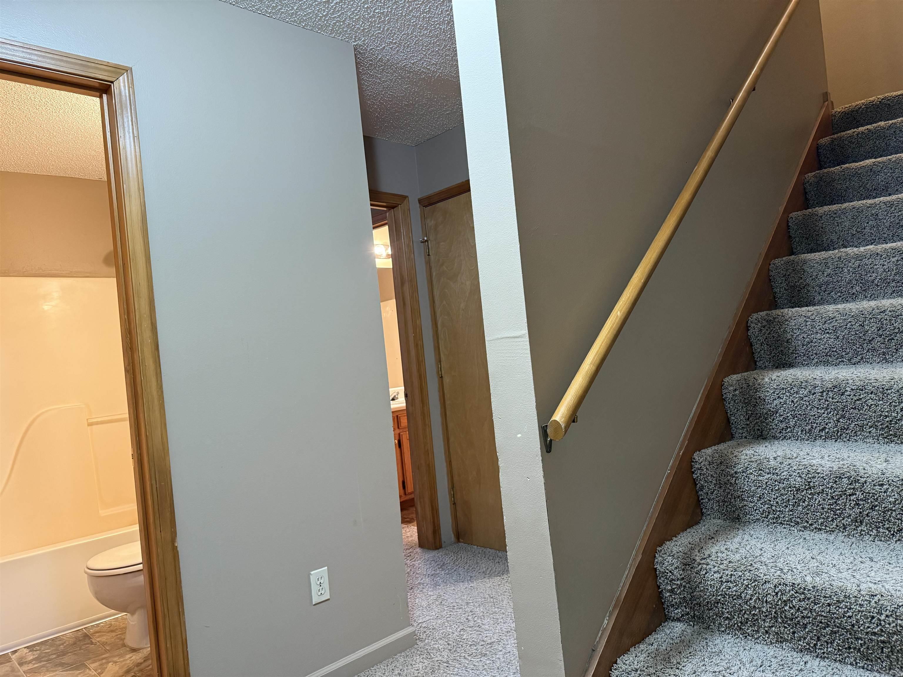 20  Edgehill  Maumelle, AR