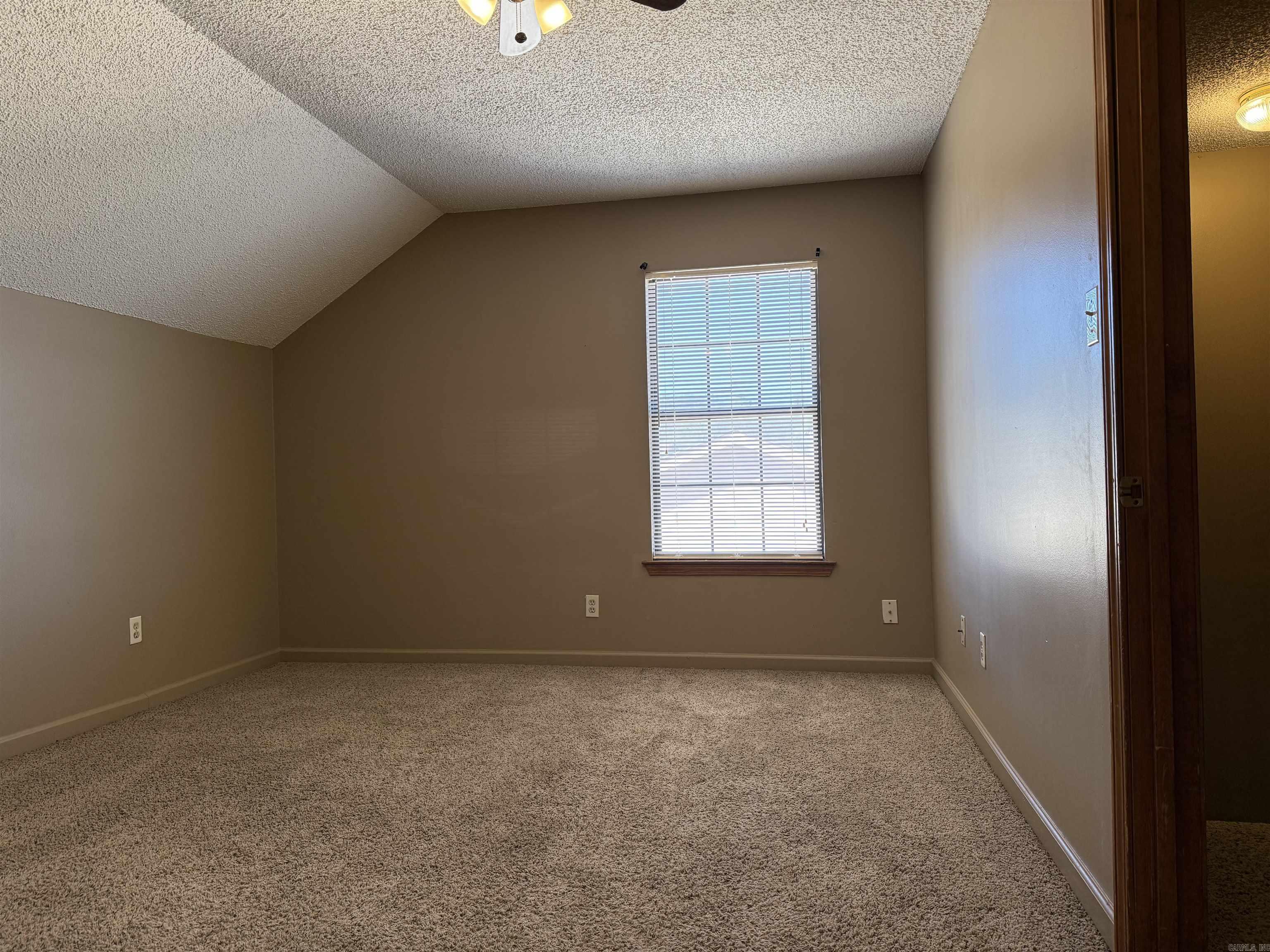 20  Edgehill  Maumelle, AR