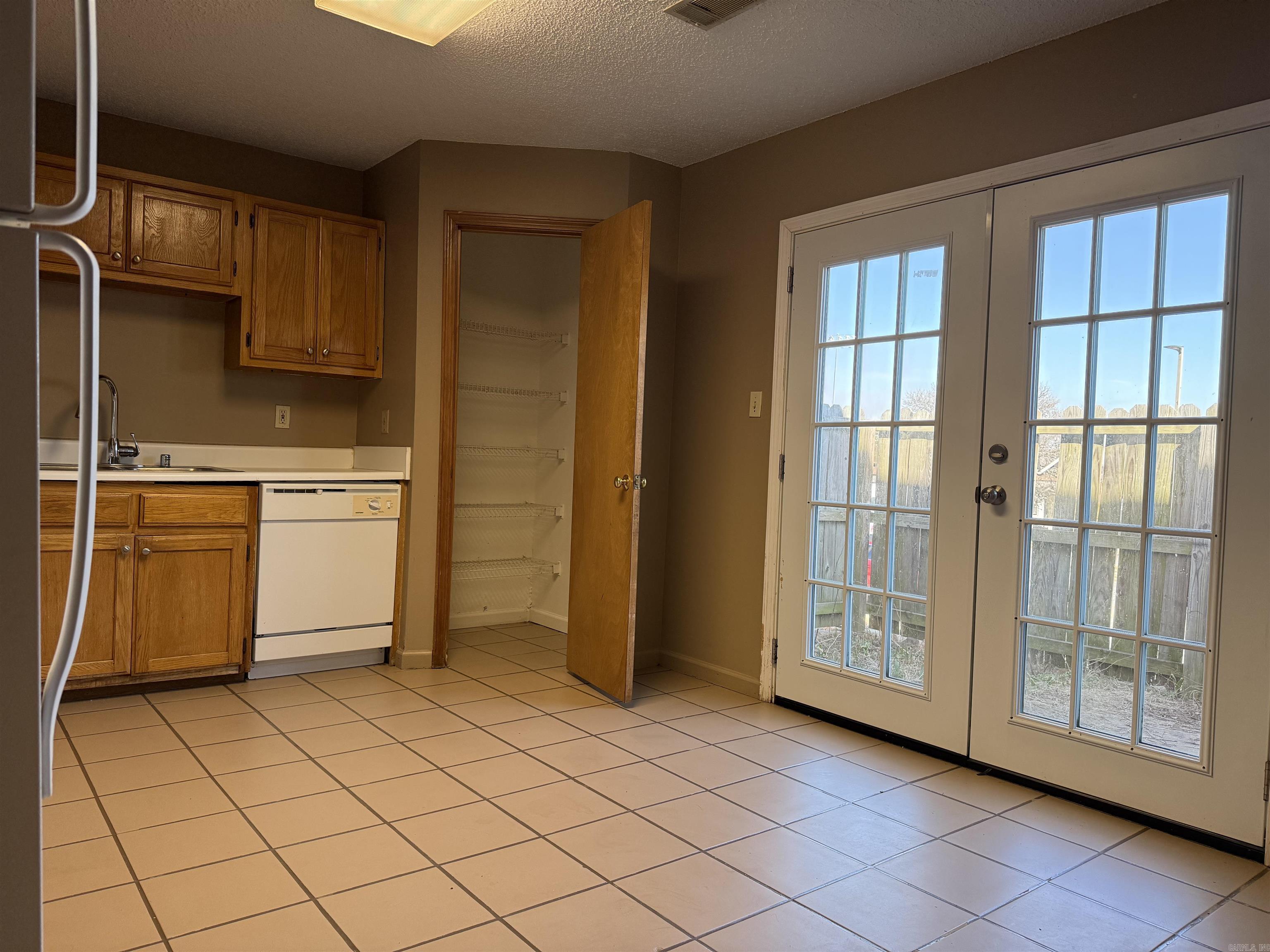 20  Edgehill  Maumelle, AR