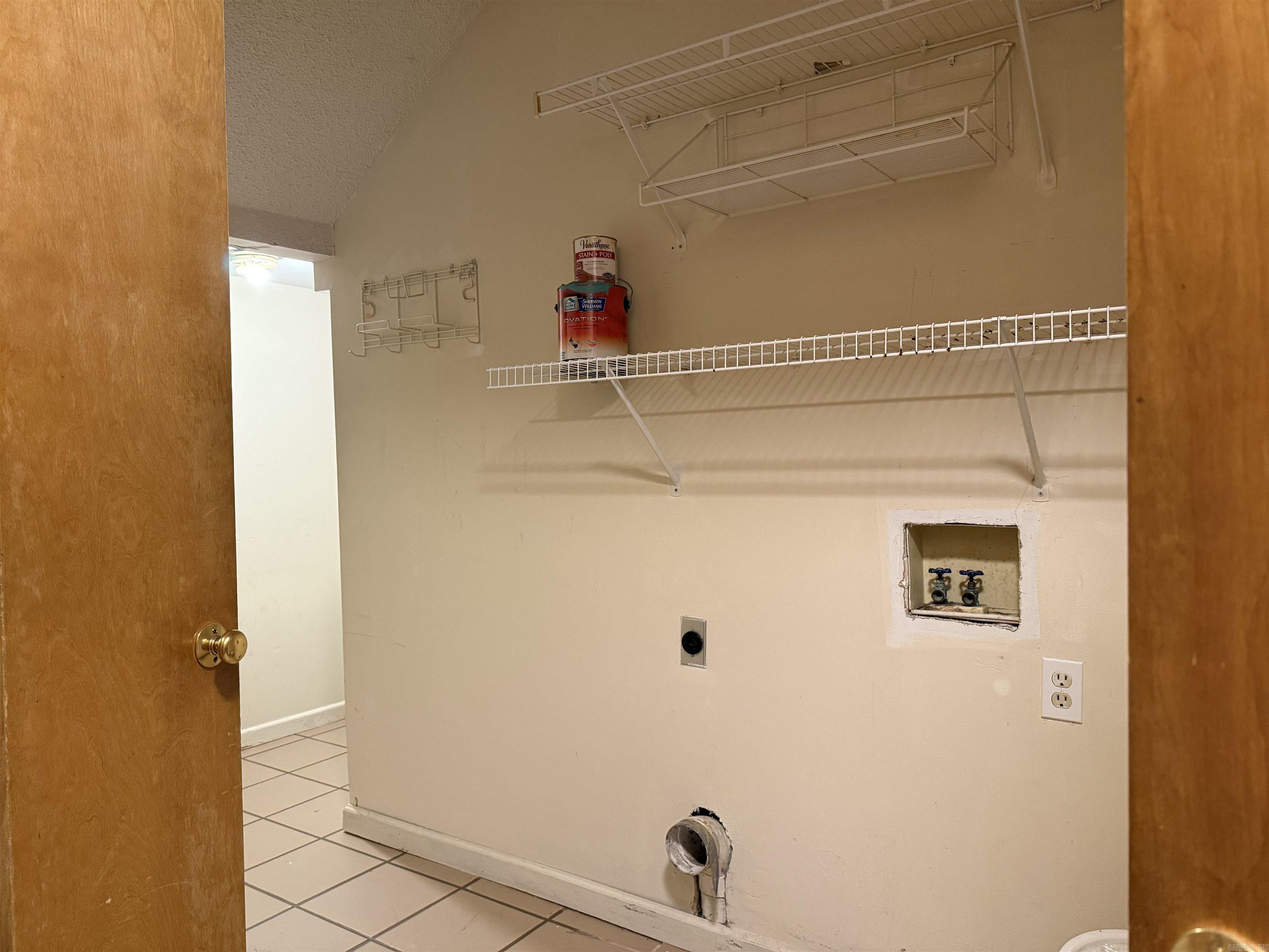 20  Edgehill  Maumelle, AR
