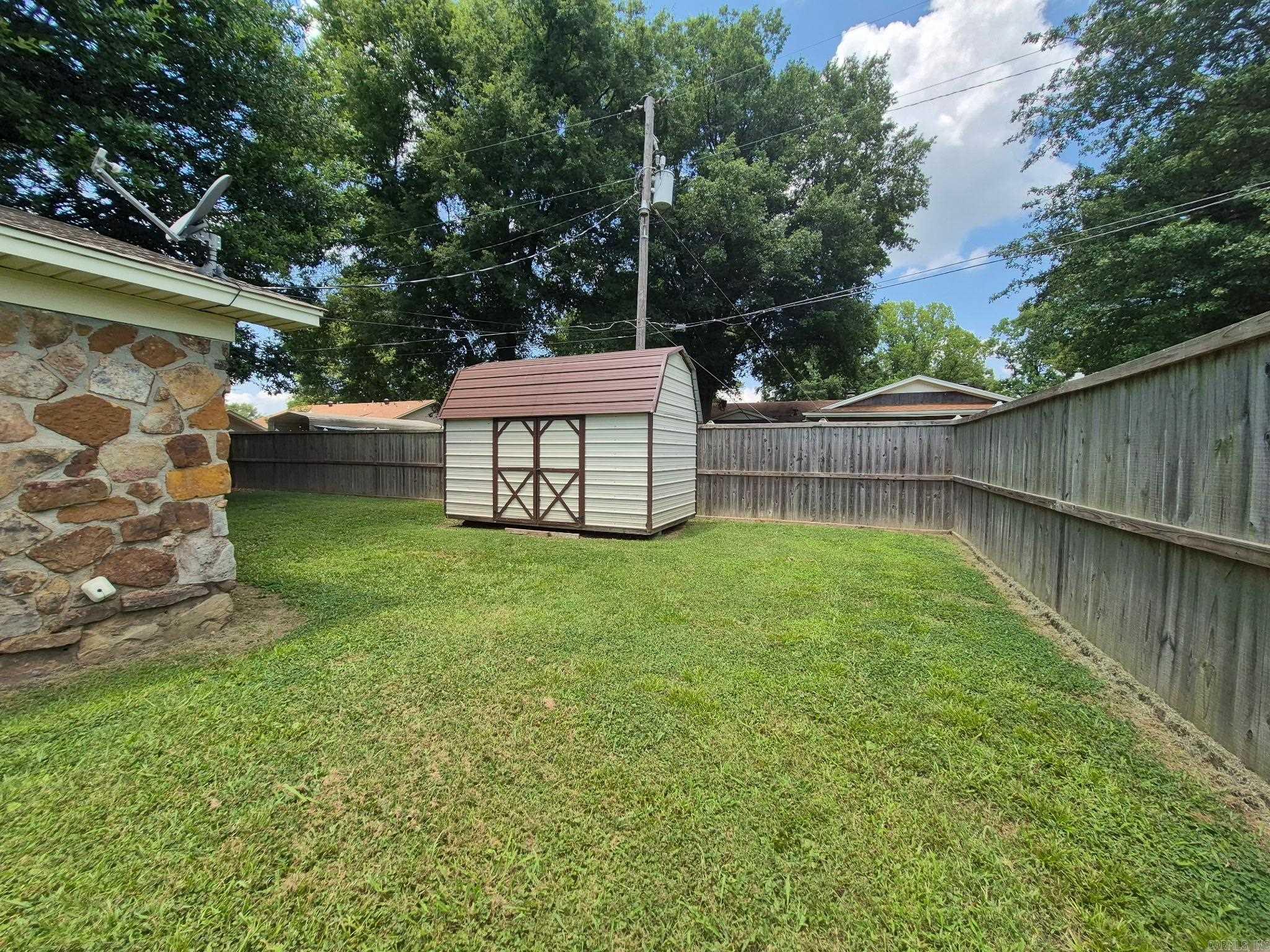 398 BARRY  Wynne, AR