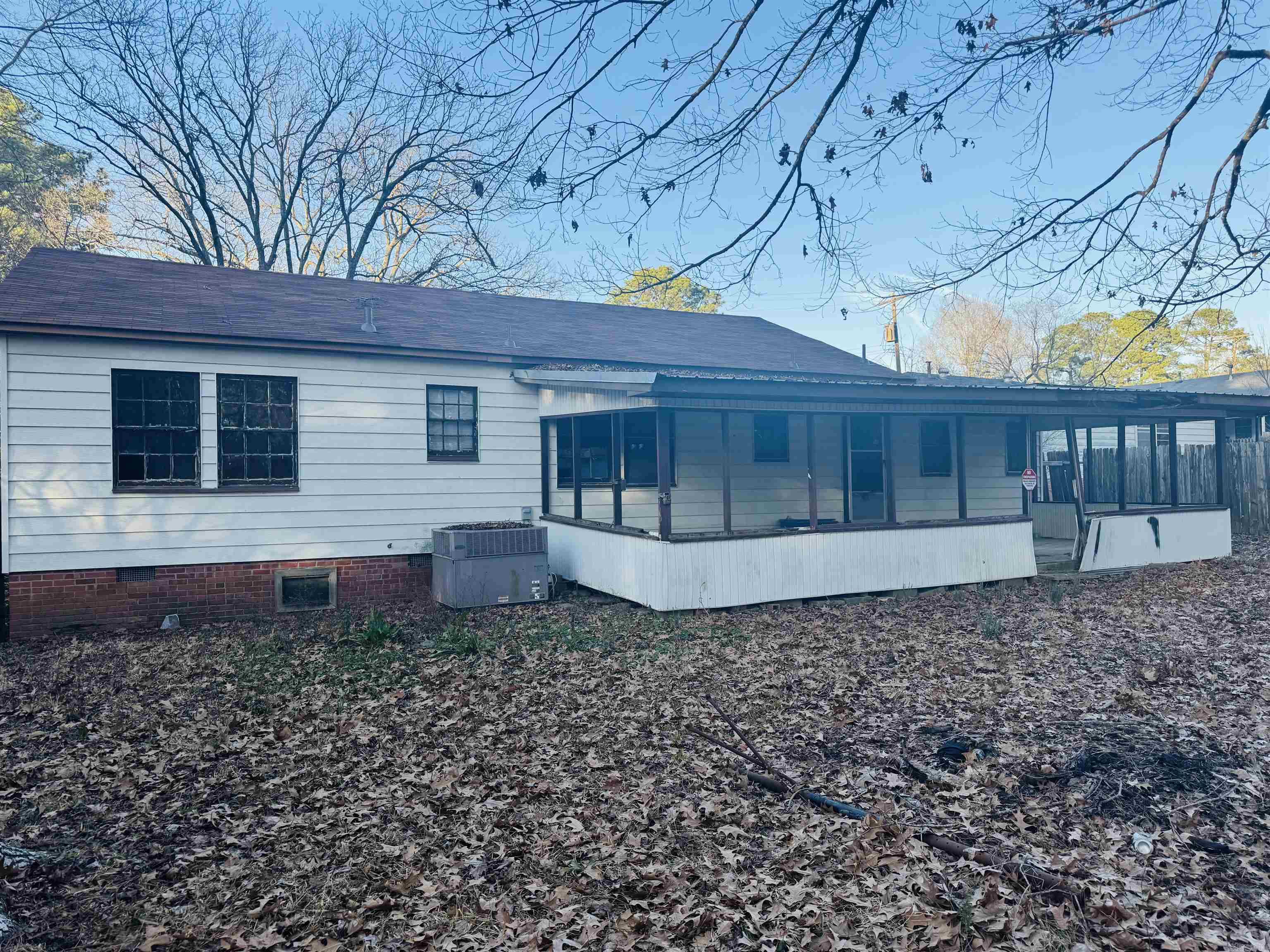 913 W Calhoun  Magnolia, AR