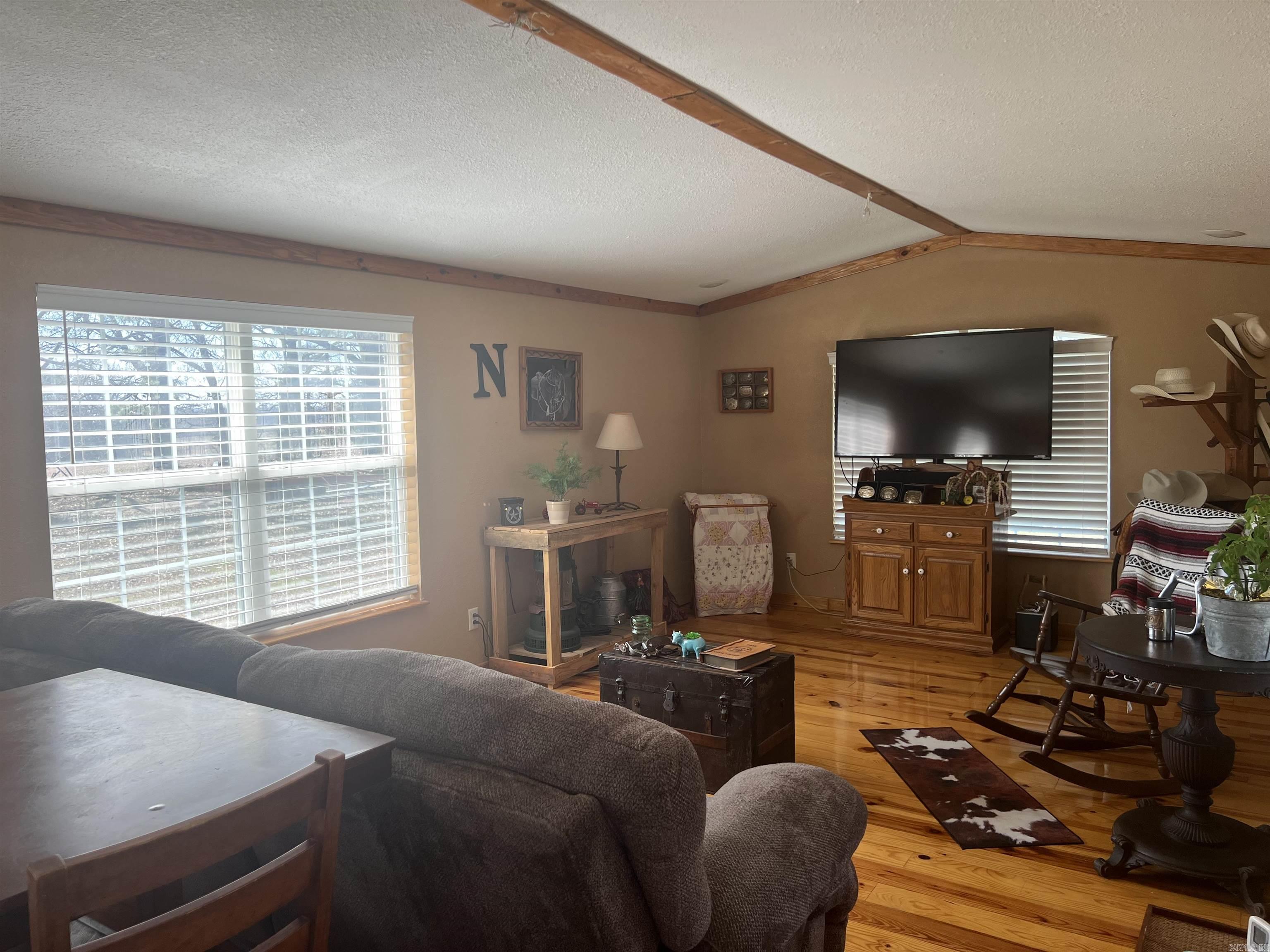 2209  Old Military  Jacksonville, AR