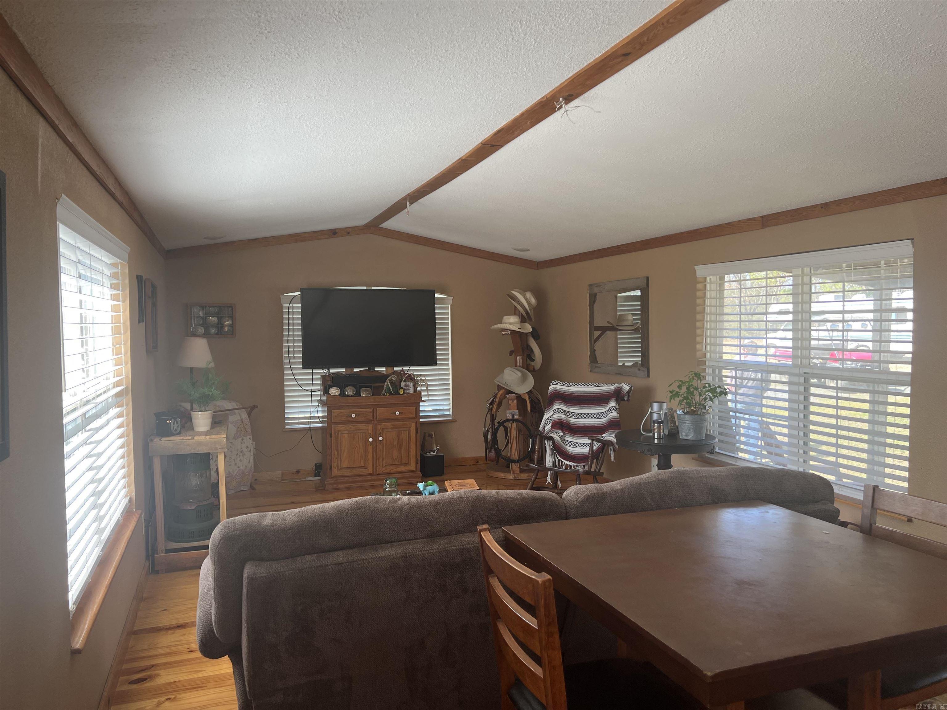 2209  Old Military  Jacksonville, AR