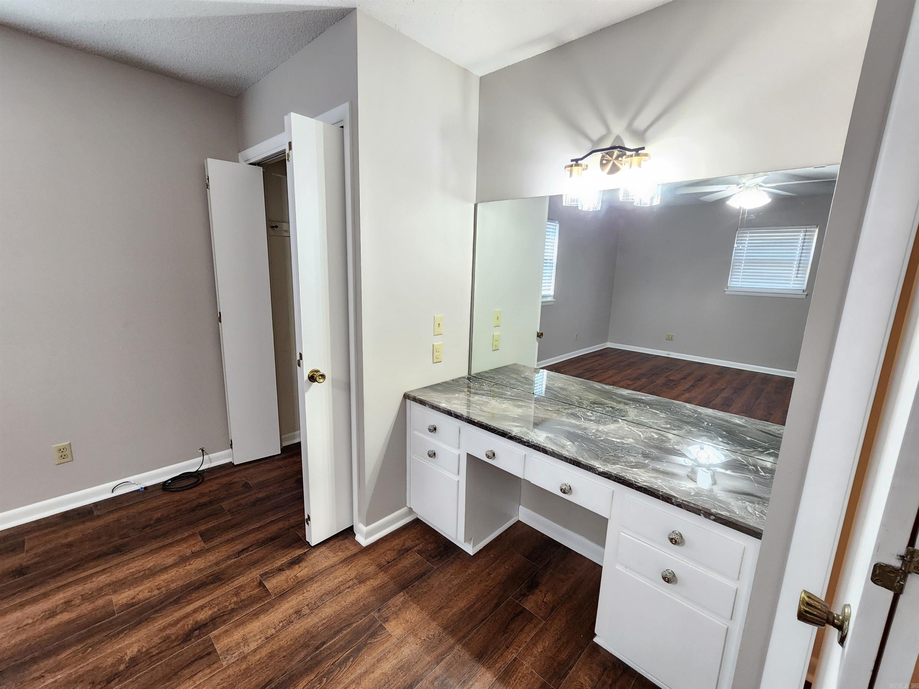 3 Desoto Circle North Little Rock, AR 72116