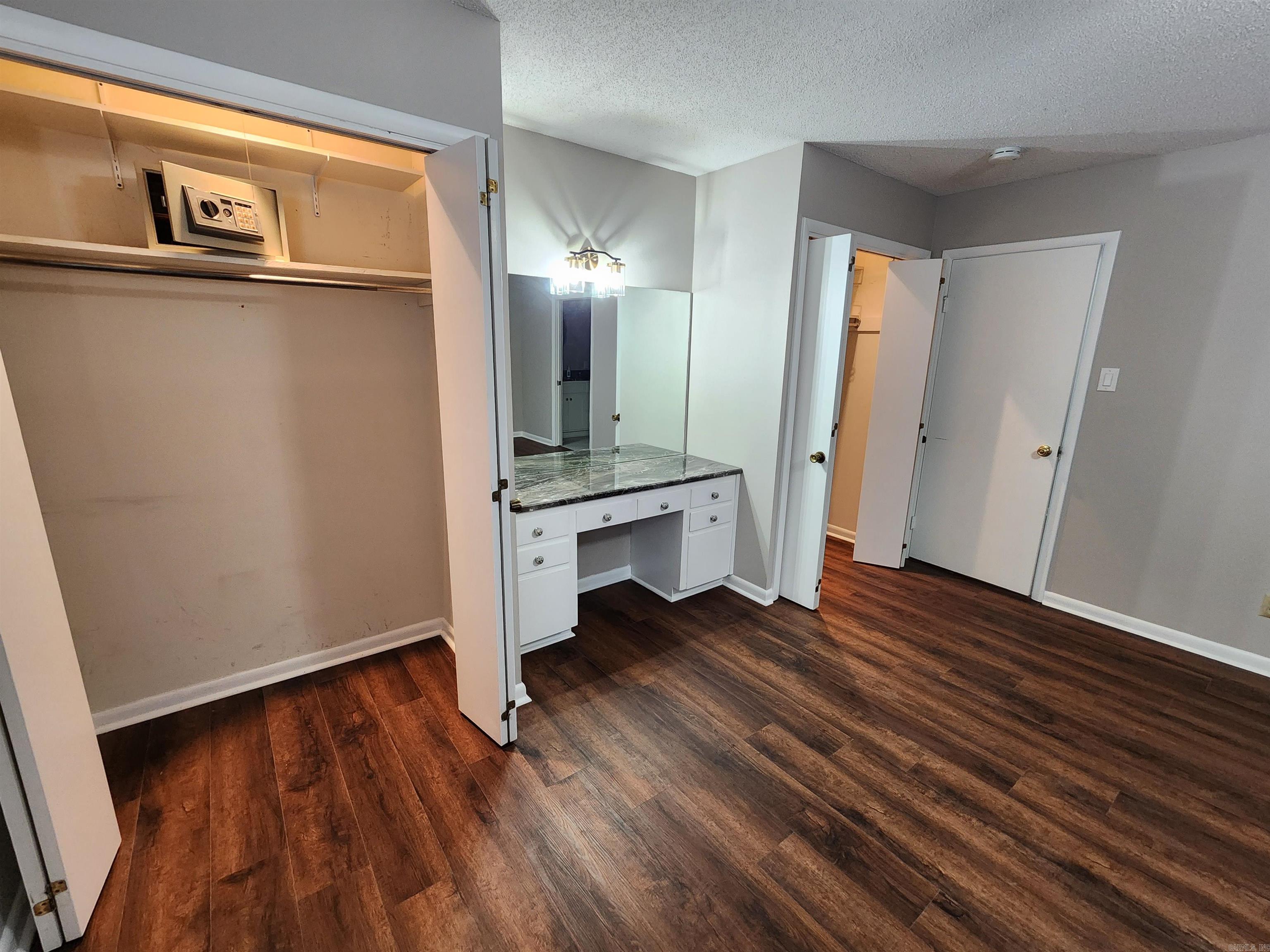 3 Desoto Circle North Little Rock, AR 72116