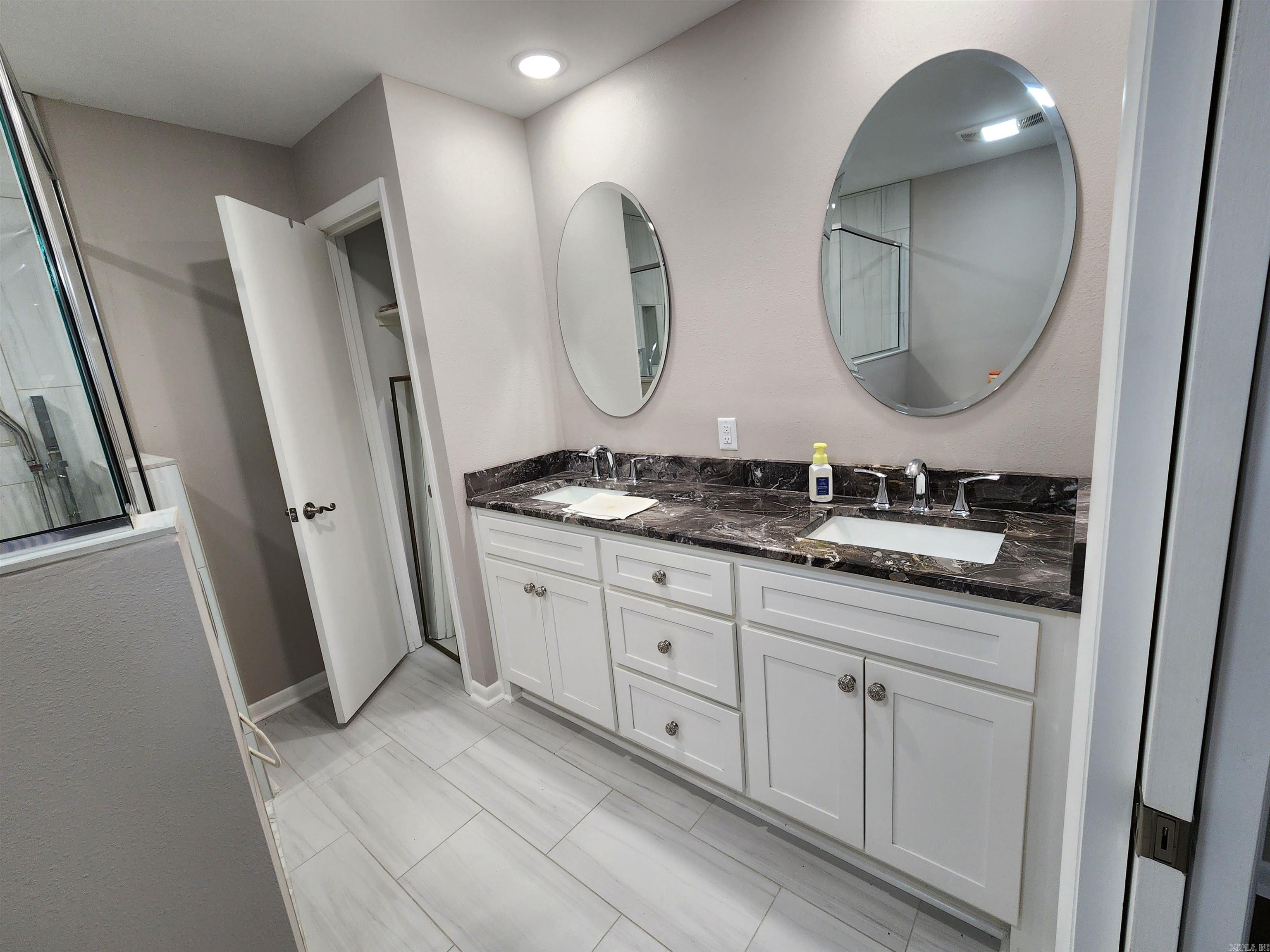 3 Desoto Circle North Little Rock, AR 72116
