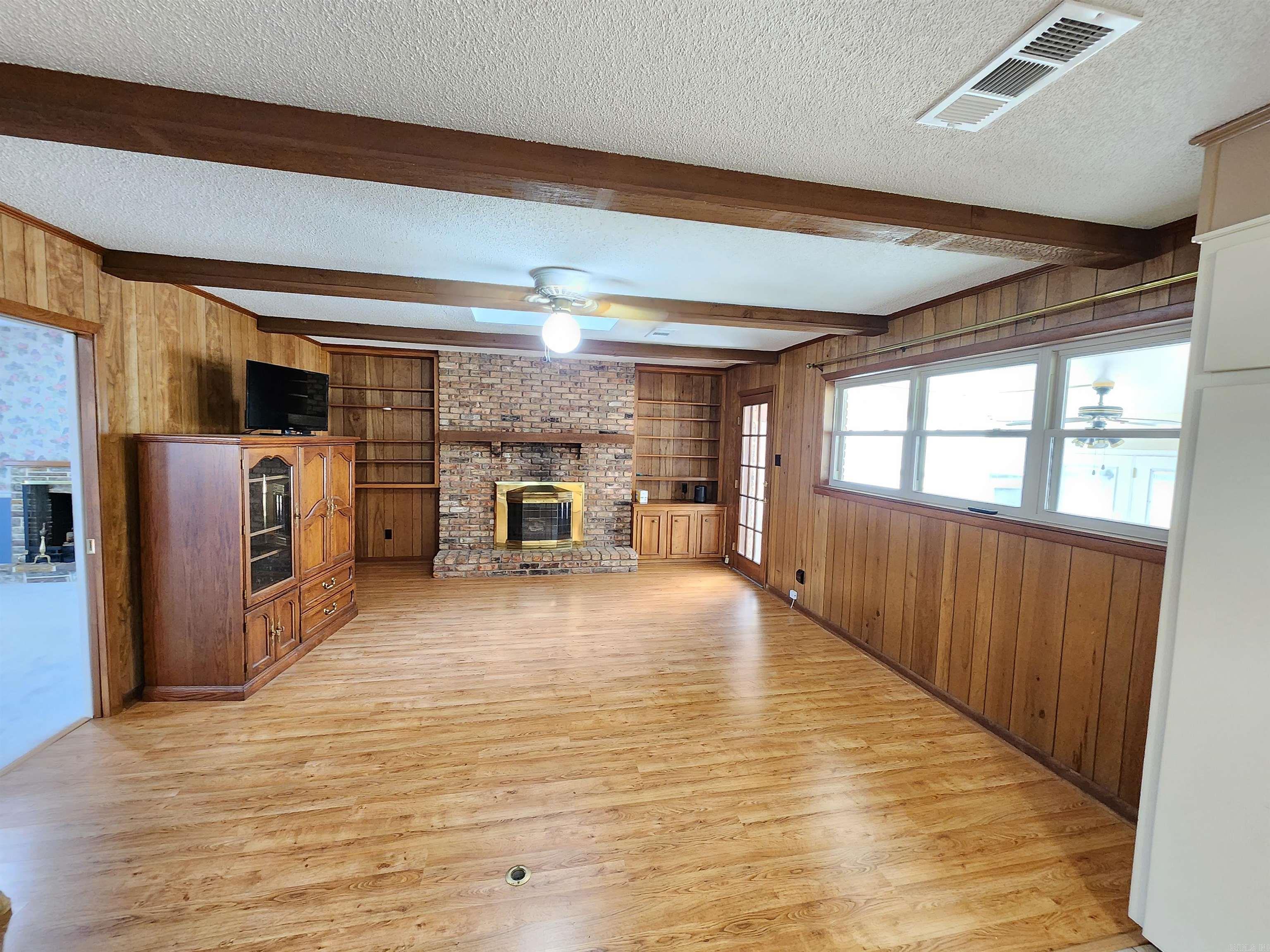3 Desoto Circle North Little Rock, AR 72116